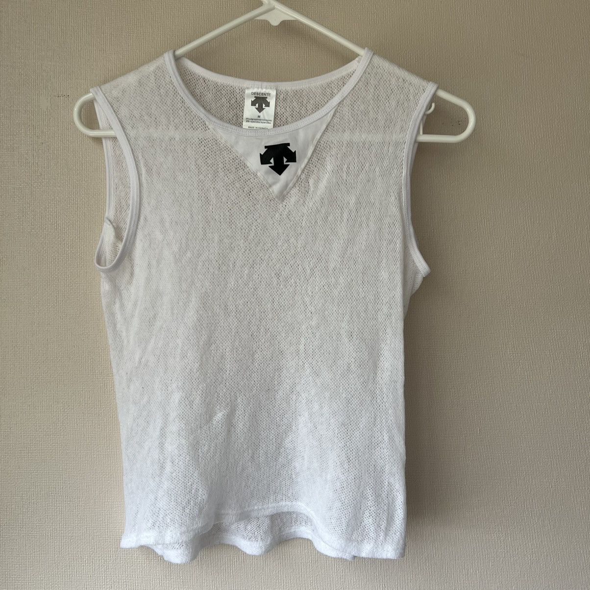 Descente Descente White Sleeveless Tank Top/Sweater Made in Canada Size M / US 6-8 / IT 42-44 - 2 Thumbnail