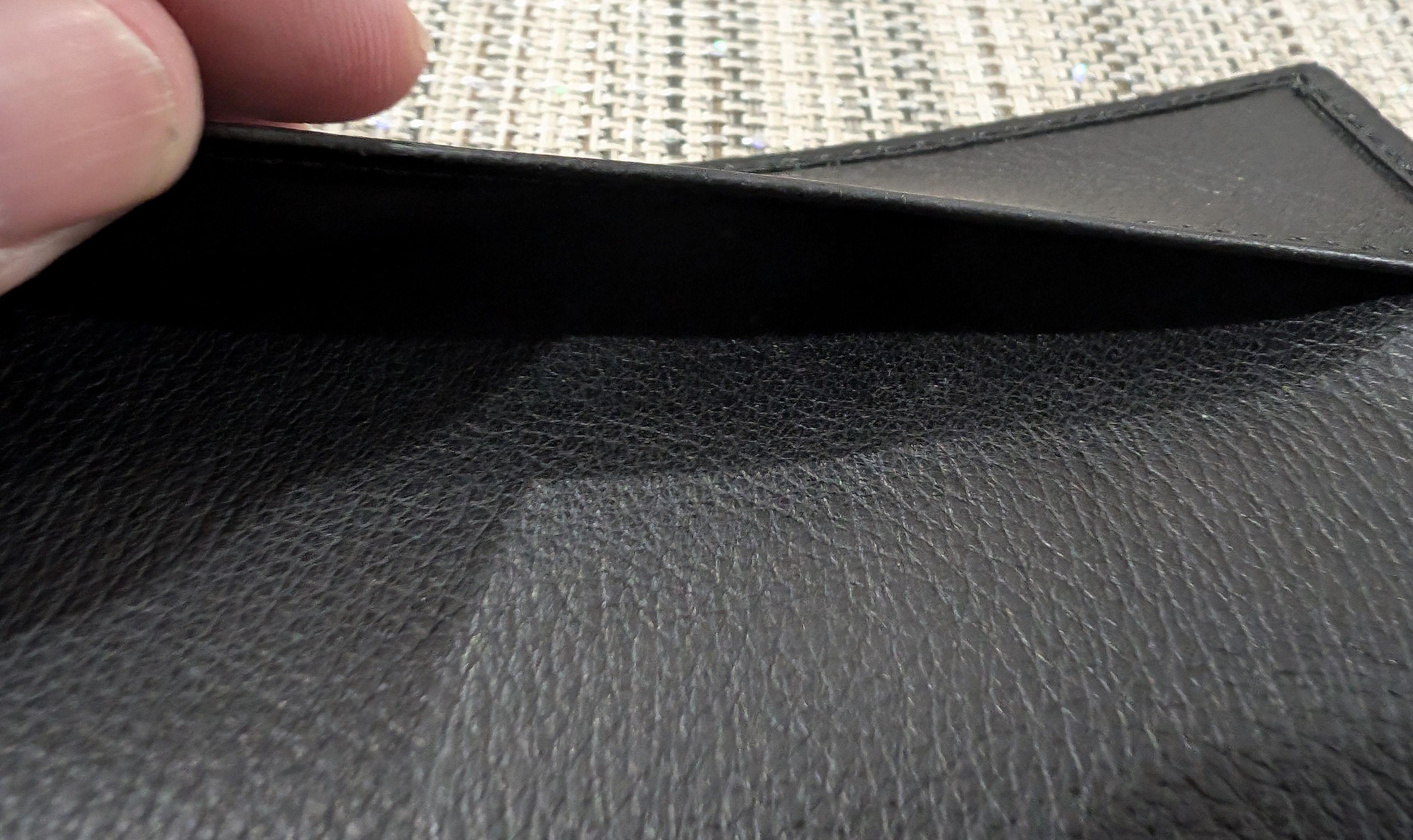 Burberry Burberry Embossed Leather Passport Holder Size ONE SIZE - 8 Thumbnail