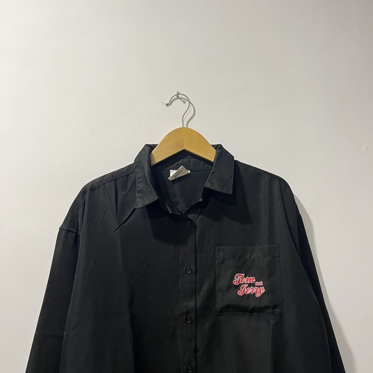 Cartoon Network Tom And Jerry Embroidered Ls Button Up Size US L / EU 52-54 / 3 - 5 Thumbnail