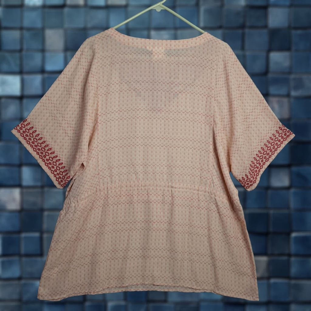 Anthropologie Anthropologie Blouse Shirt Women's Embroidered Peach tie waist Sz M Multicolor Short Sleeve Round Neck Casual All Seasons Regular Fit Size M / US 6-8 / IT 42-44 - 1 Thumbnail