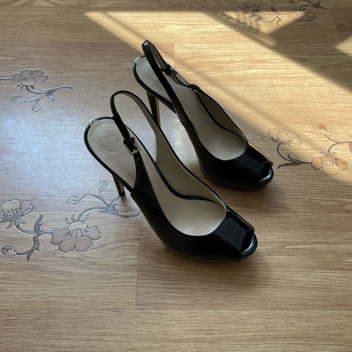 Guess Guess Black Heels Size US 8 / IT 38 - 2 Thumbnail