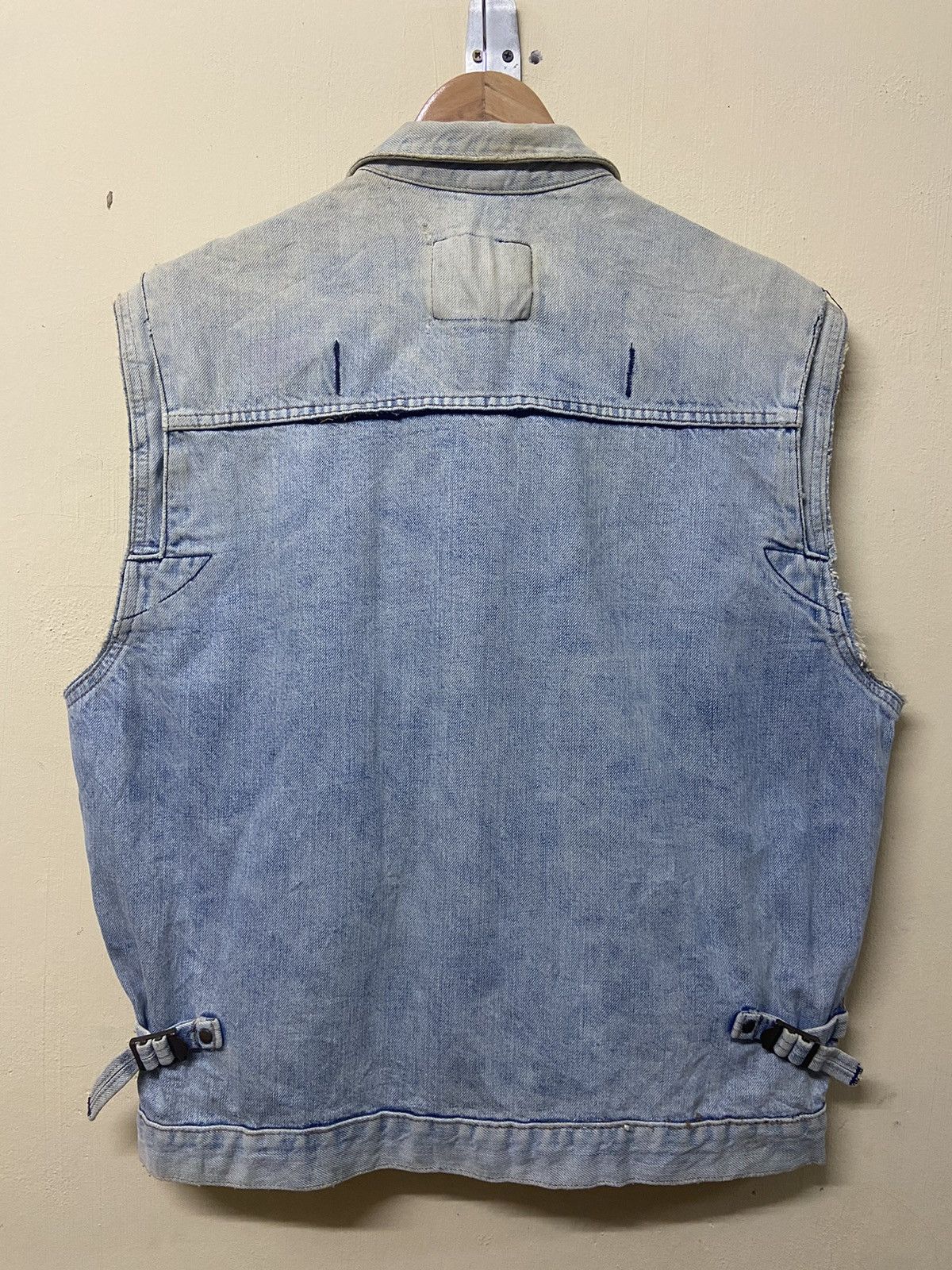 Vintage × Wrangler Vintage Wranglers Distressed Denim Jacket Size US L / EU 52-54 / 3 - 9 Thumbnail