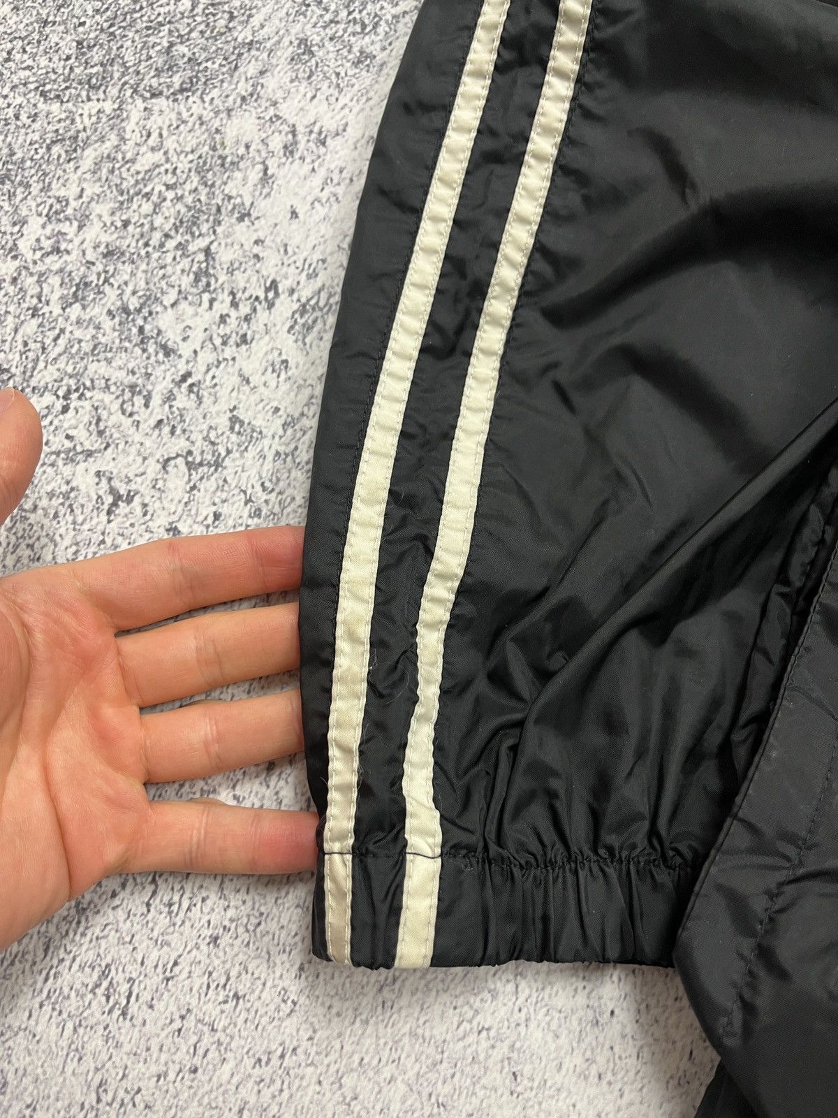 Lonsdale Vintage Lonsdale UK Retro Windbreaker Track Light Jacket Size US L / EU 52-54 / 3 - 9 Thumbnail