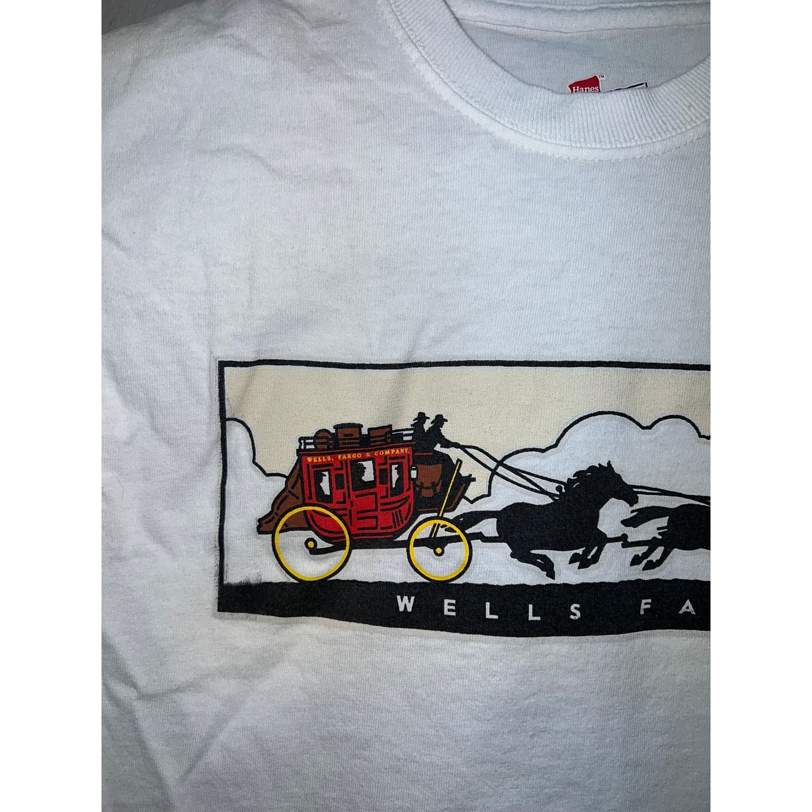 Hanes Wells Fargo Shirt Banking Company Logo White Hanes Tee Small Size US S / EU 44-46 / 1 - 3 Thumbnail