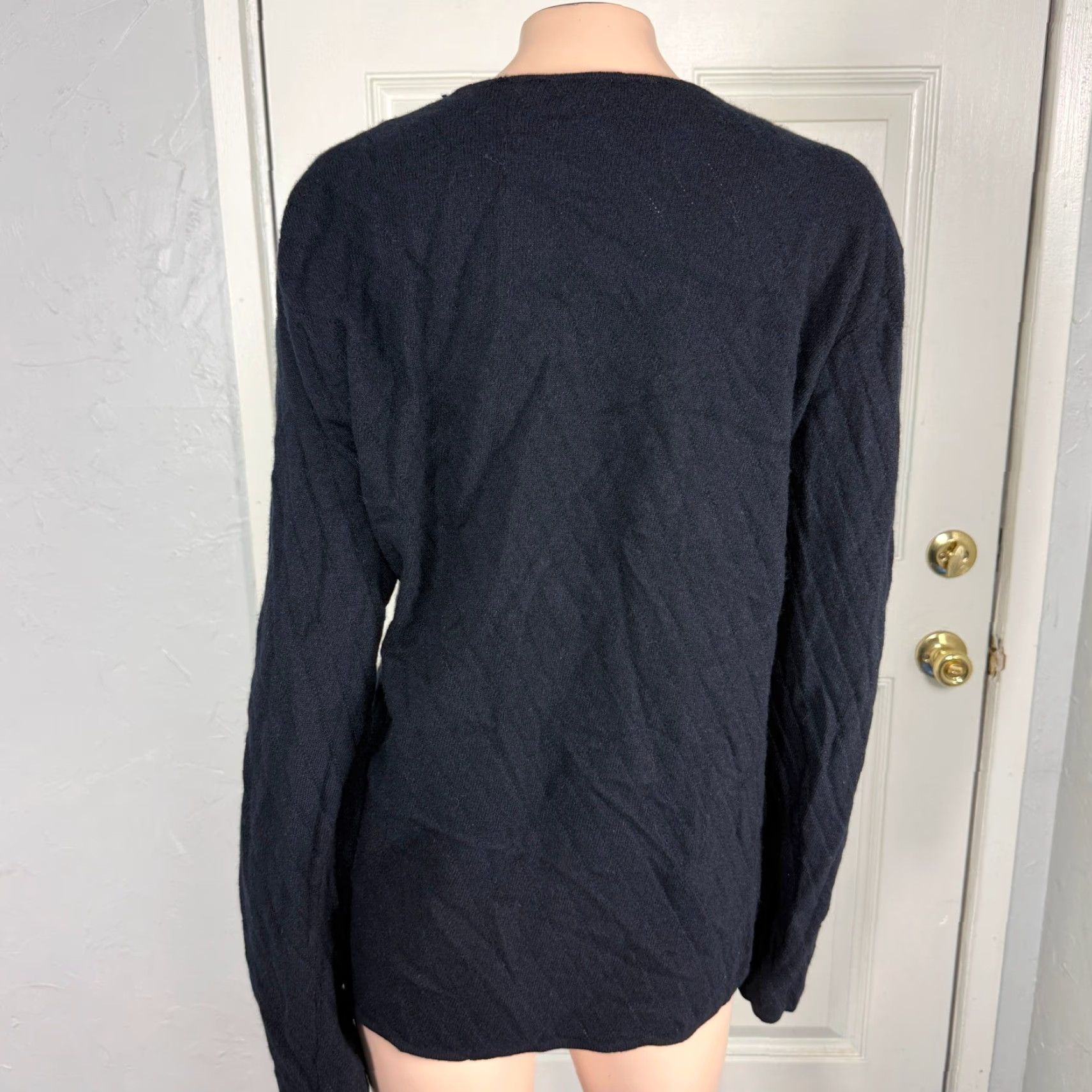 Armani Armani Collezioni Sweater Women L Navy Crew Neck 100% Cashmere Pullover Long Sleeve Slim Knit Vintage No Size L / US 10 / IT 46 - 4 Thumbnail