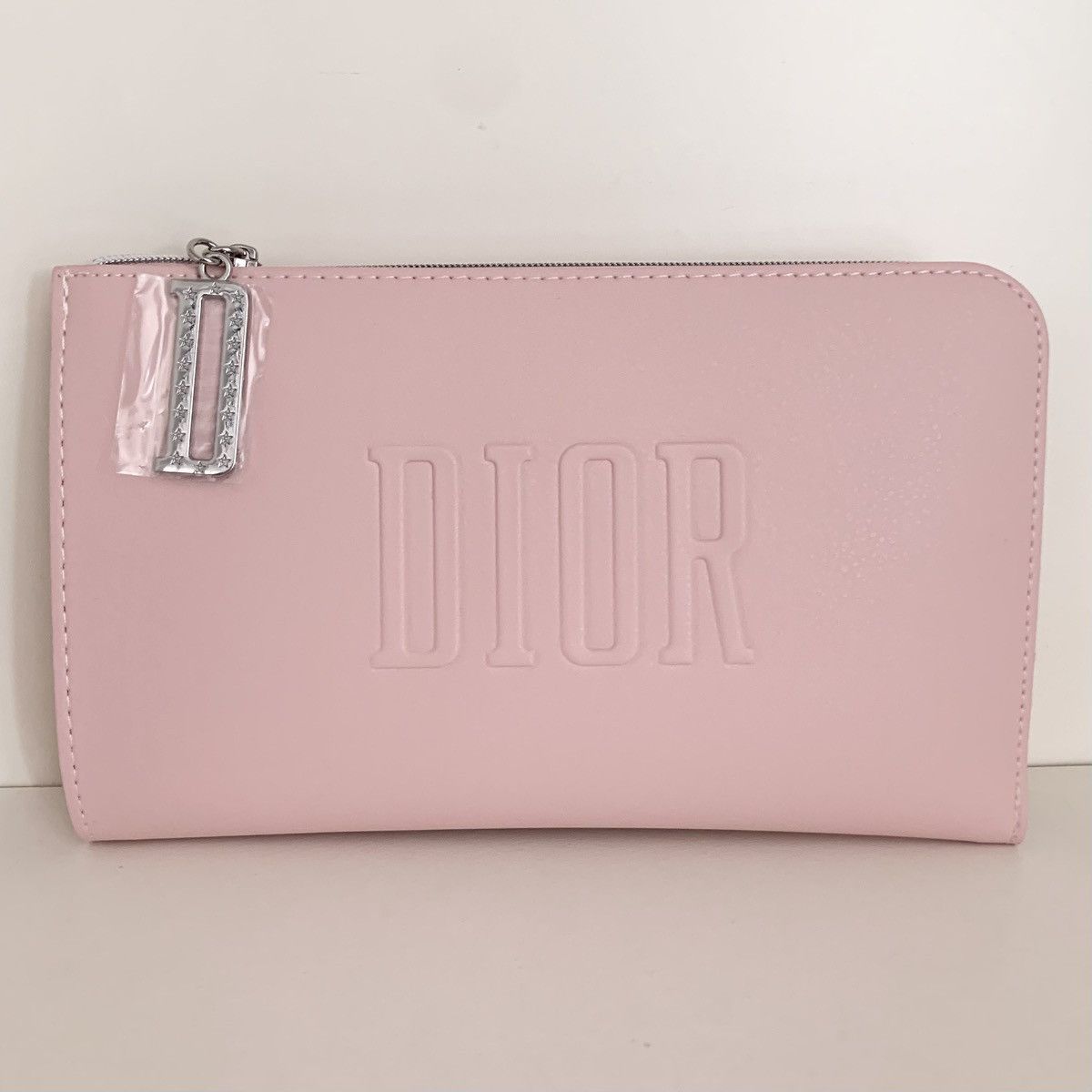 Dior Dior pink zippy cosmetic pouch Size ONE SIZE - 16 Thumbnail