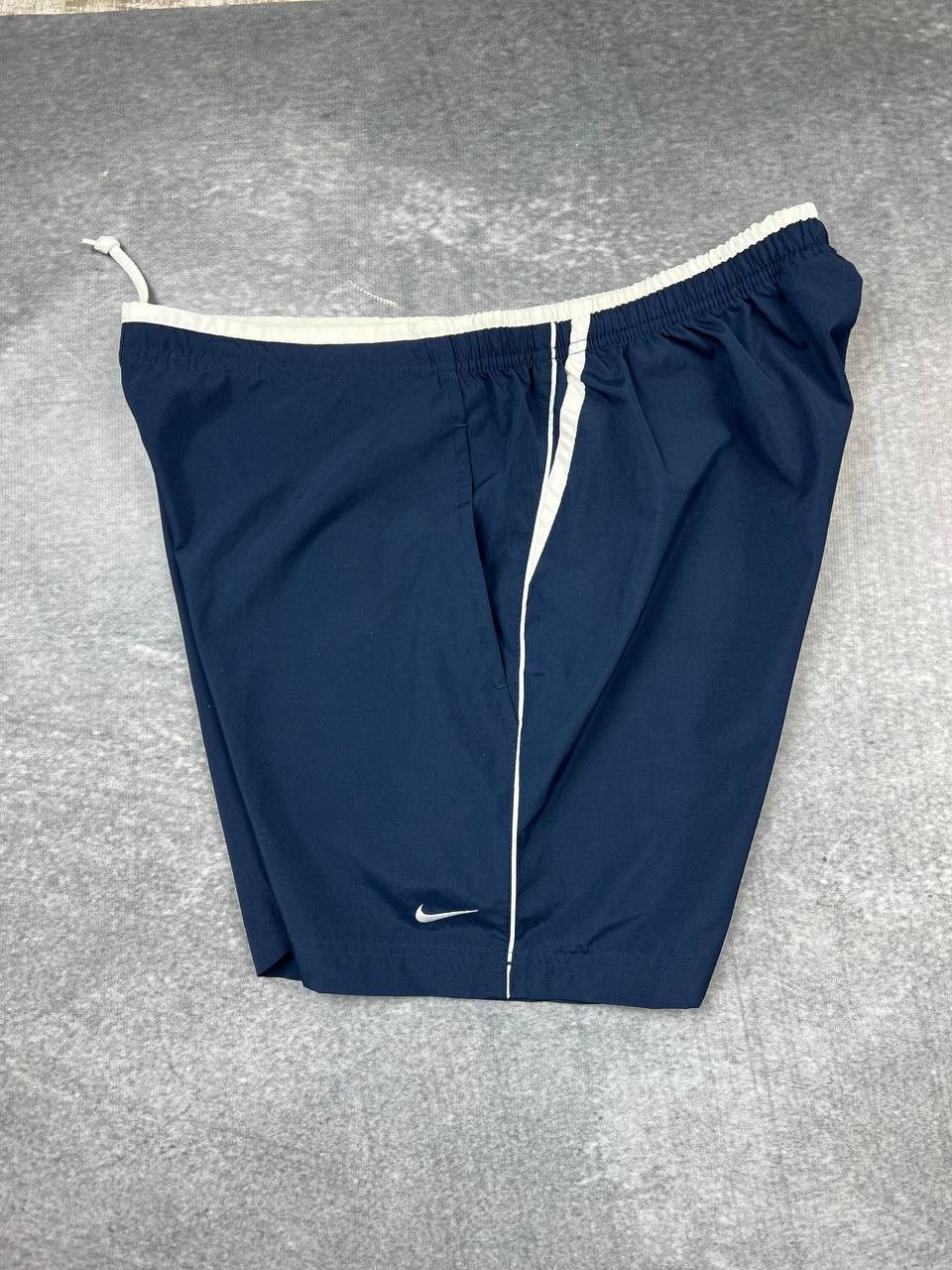Nike Vintage NIKE Mens Shorts size Large Size US 34 / EU 50 - 7 Thumbnail