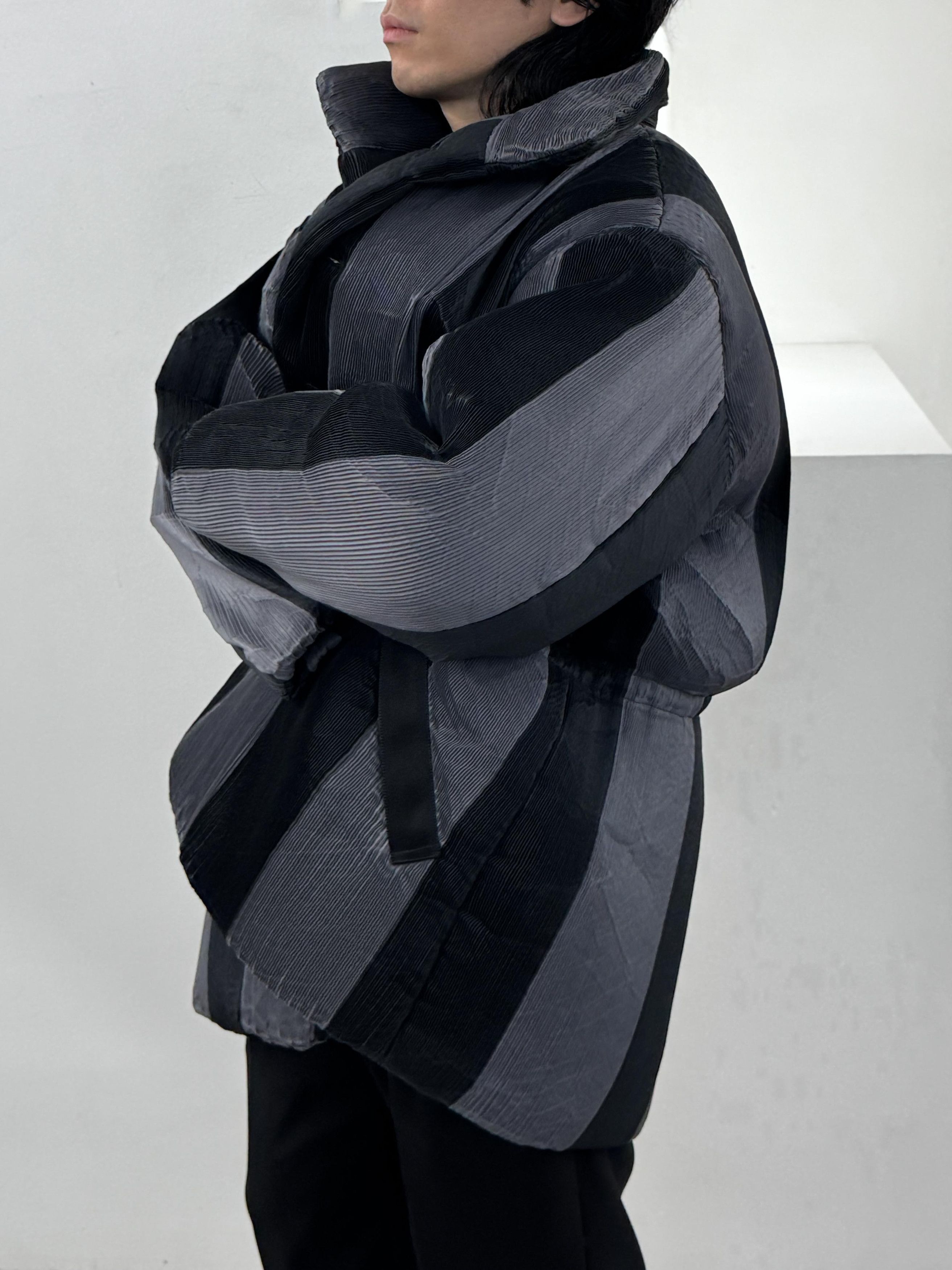 Issey Miyake RARE 1996 Issey Miyake Pleats Down Jacket Size US L / EU 52-54 / 3 - 2 Thumbnail