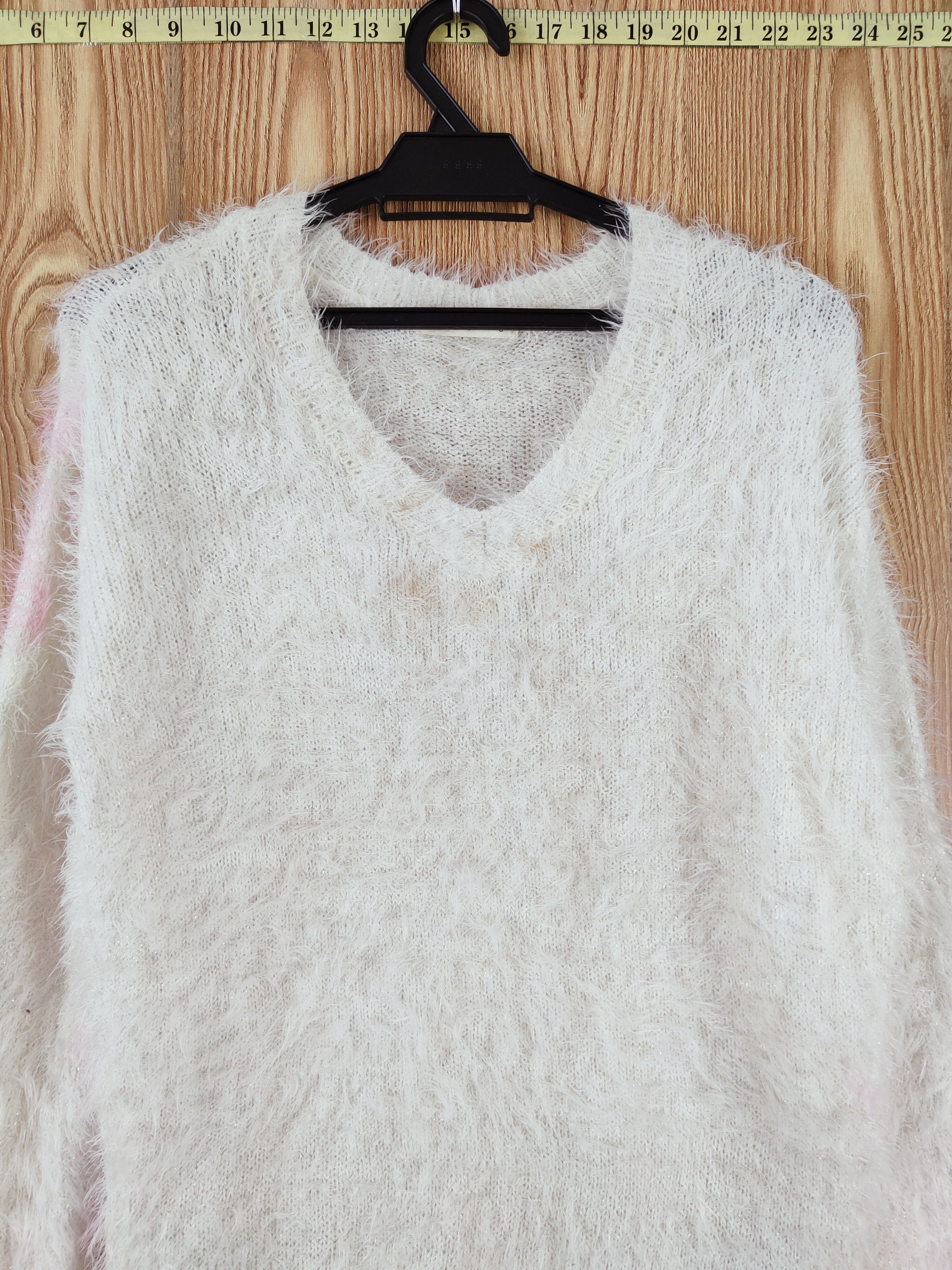 Japanese Brand × Vintage Shoo La Rue White Fur Mohair Knitwear Size L / US 10 / IT 46 - 2 Thumbnail
