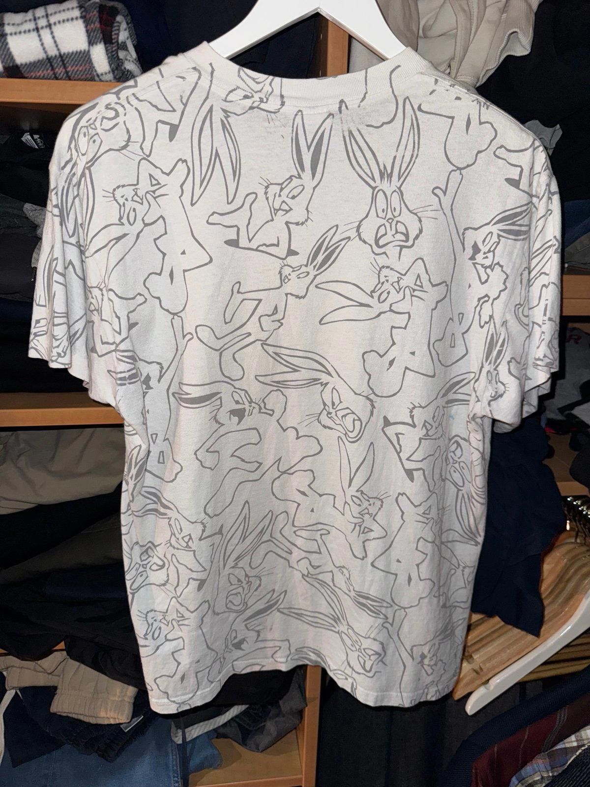 Designer VTG 90s Looney Tunes Bugs Bunny Tee Rare Sun Sportswear Sz M Size US M / EU 48-50 / 2 - 7 Thumbnail