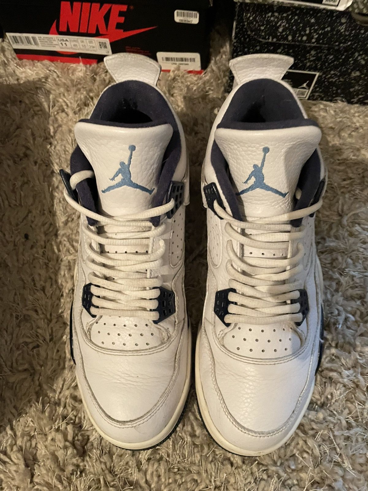 Jordan Brand Jordan 4 Columbia 2015 Release Size US 9 / EU 42 - 5 Thumbnail