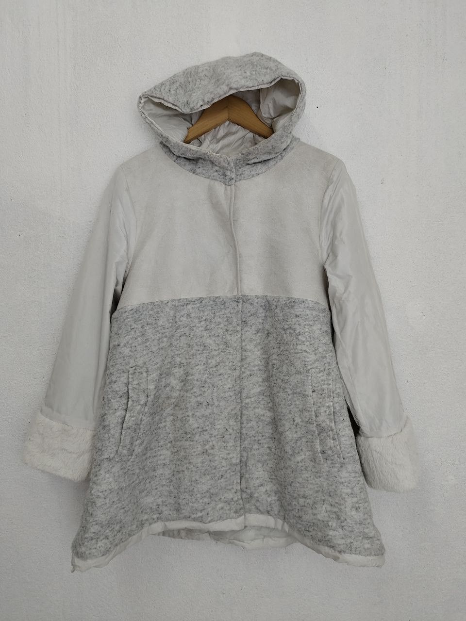 Japanese Brand × Vintage Vintage Japanese Brand Hoodie Fur & Faux Fur Jacket Size M / US 6-8 / IT 42-44 - 1 Thumbnail