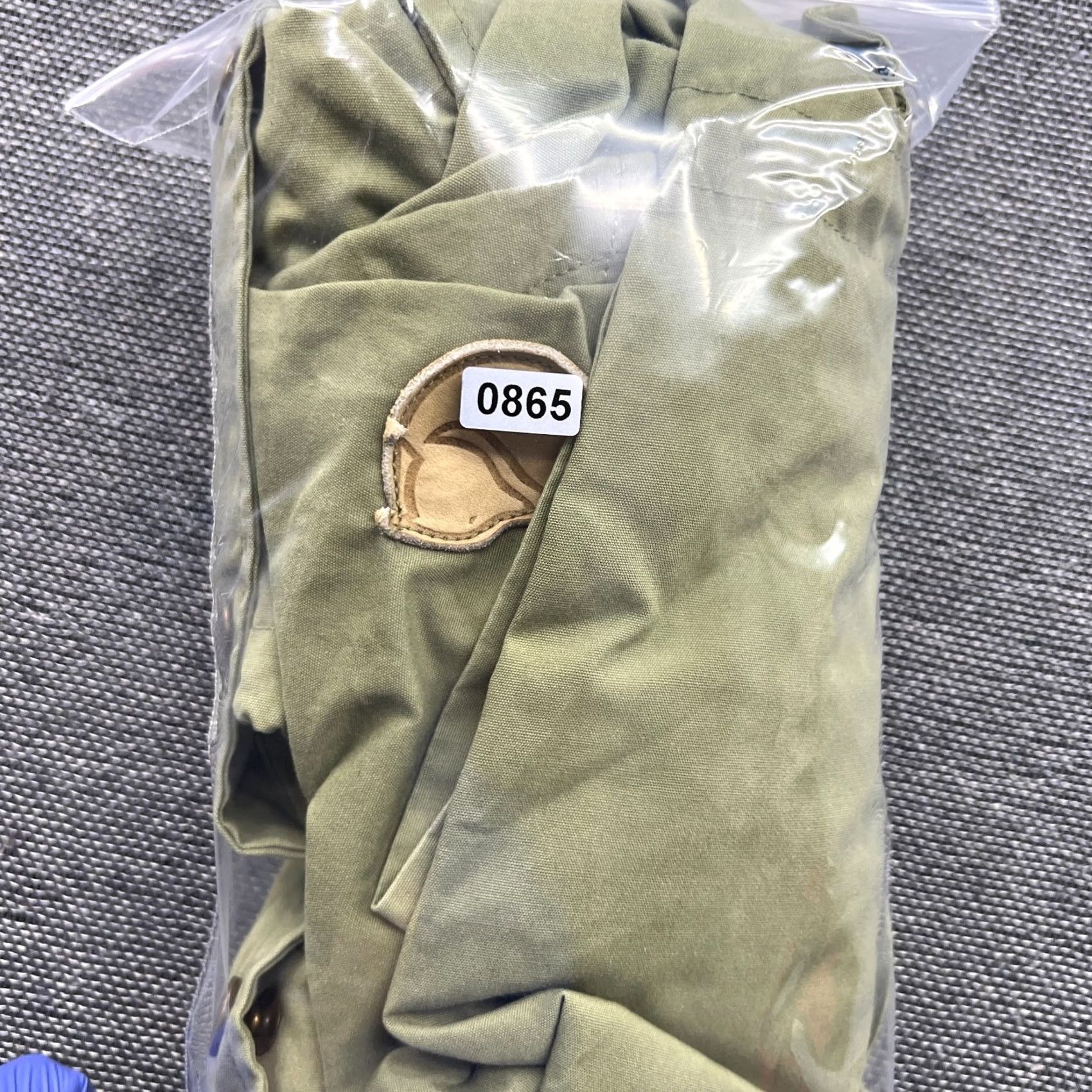 Vintage Vintage Fjallraven Raven Jacket Size 54 Green Hooded Pockets G-1000 Mens Size US L / EU 52-54 / 3 - 2 Thumbnail