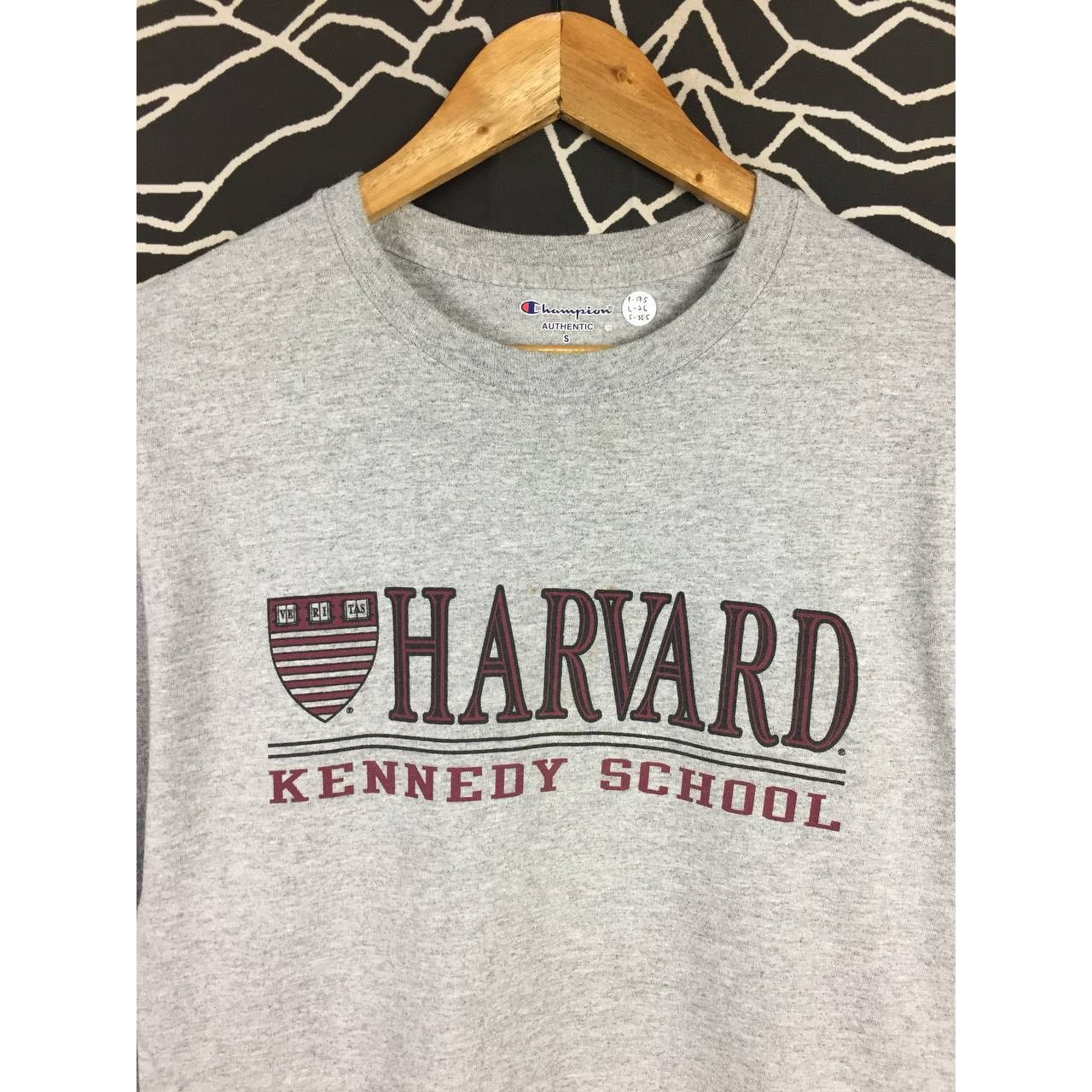 Champion Champion Authentic Harvard Kennedy School Long Sleeve Tee Size US S / EU 44-46 / 1 - 3 Thumbnail