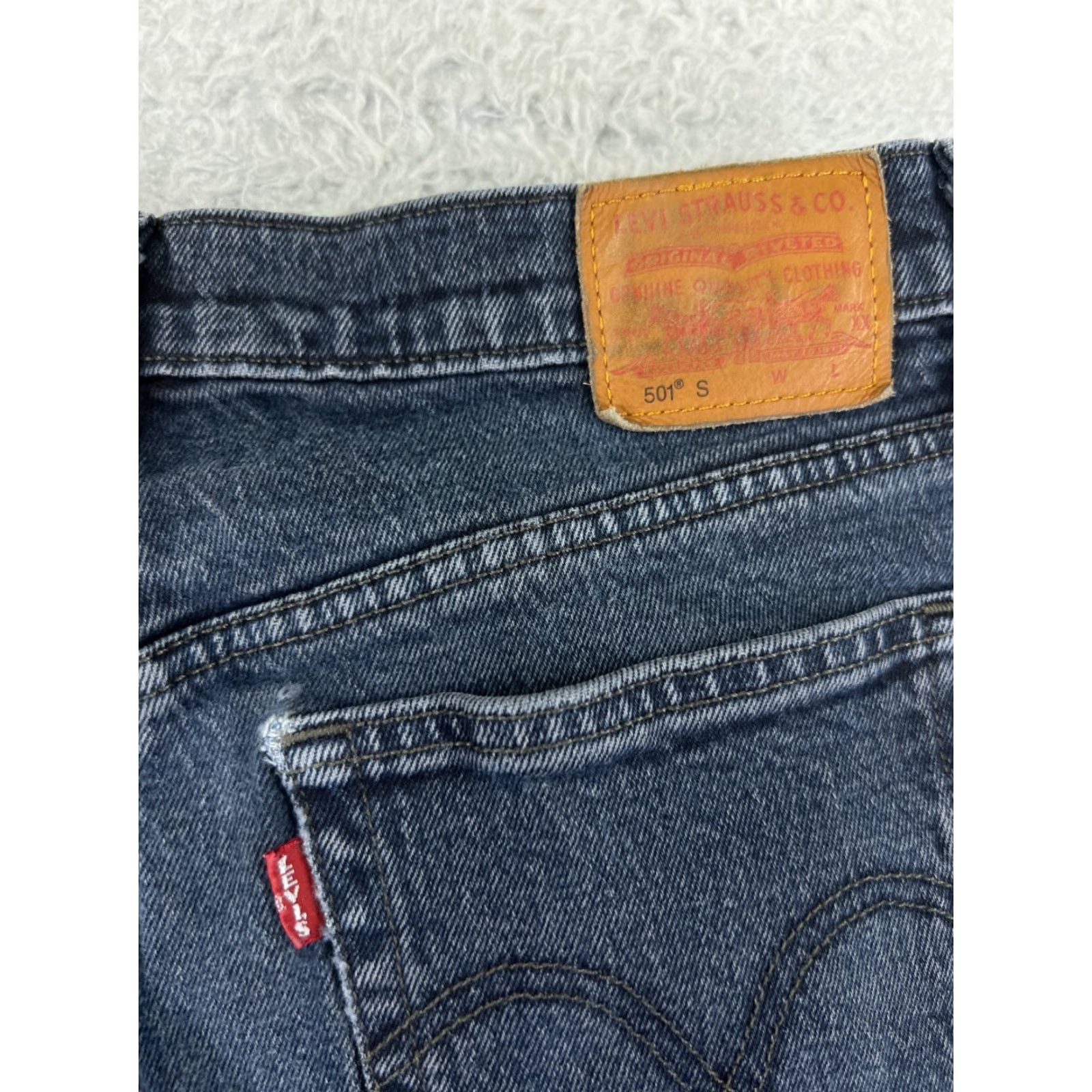 Levi's Levi's 501 Jeans Levi's Premium Denim Jeans Blue 29x28 501 Skinny Button Fly Regular Women Jeans Vintage No Size 29" - 5 Thumbnail