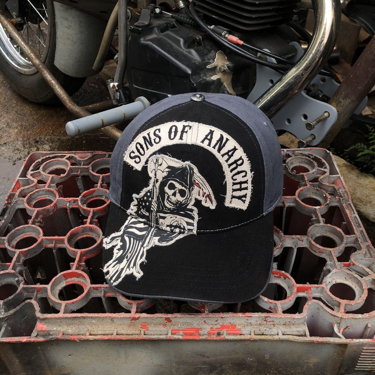 Vintage 🔥RARE🔥 Vintage Son Of Anarchy Big Logo Embroidery Hat Size ONE SIZE - 3 Thumbnail