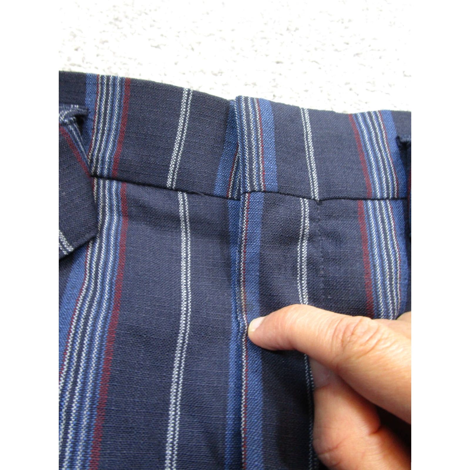 Pendleton VINTAGE Pendleton Dress Pants Womens 6P Petite Wool Taper Leg Navy Striped Office Wear Size 28" / US 6 / IT 42 - 2 Thumbnail