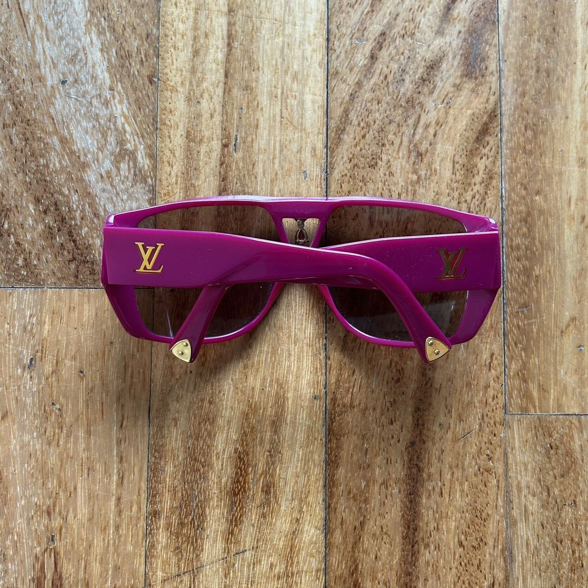 Louis Vuitton Louis Vuitton FW2006 Bindi Sunglasses by Marc Jacobs Size ONE SIZE - 4 Thumbnail