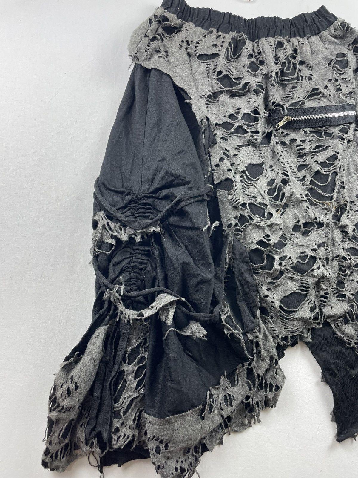 Other Devil Fashion Tattered Gothic Skirt Creepy Nightshade Model Size 24" / US 00 / IT 34 - 3 Thumbnail