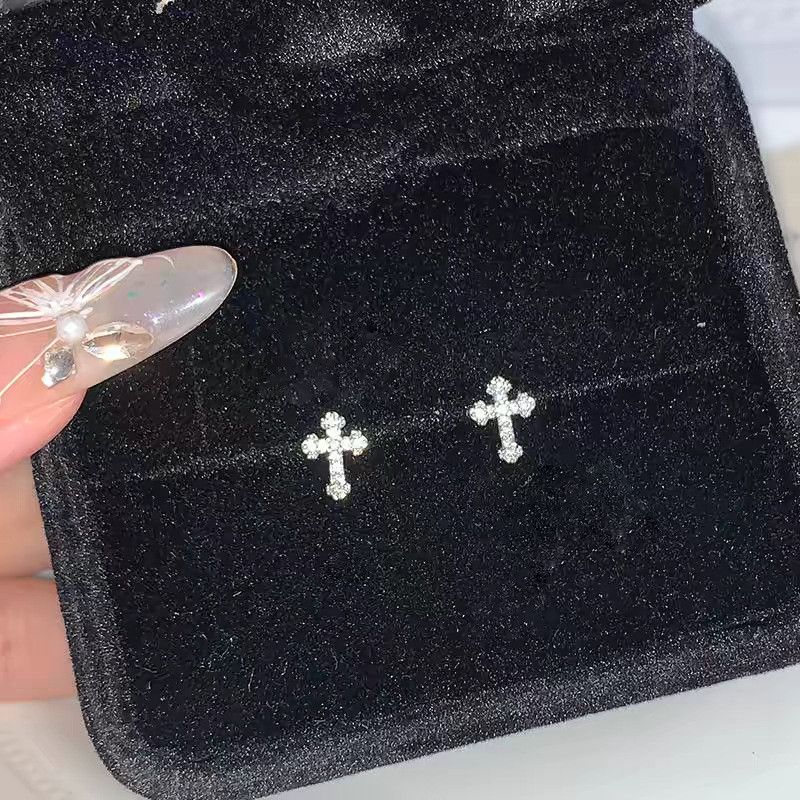 Jewelry × Sterling Silver Cross Retro Earrings One Pairs Chrome Jewelry Size ONE SIZE - 2 Thumbnail