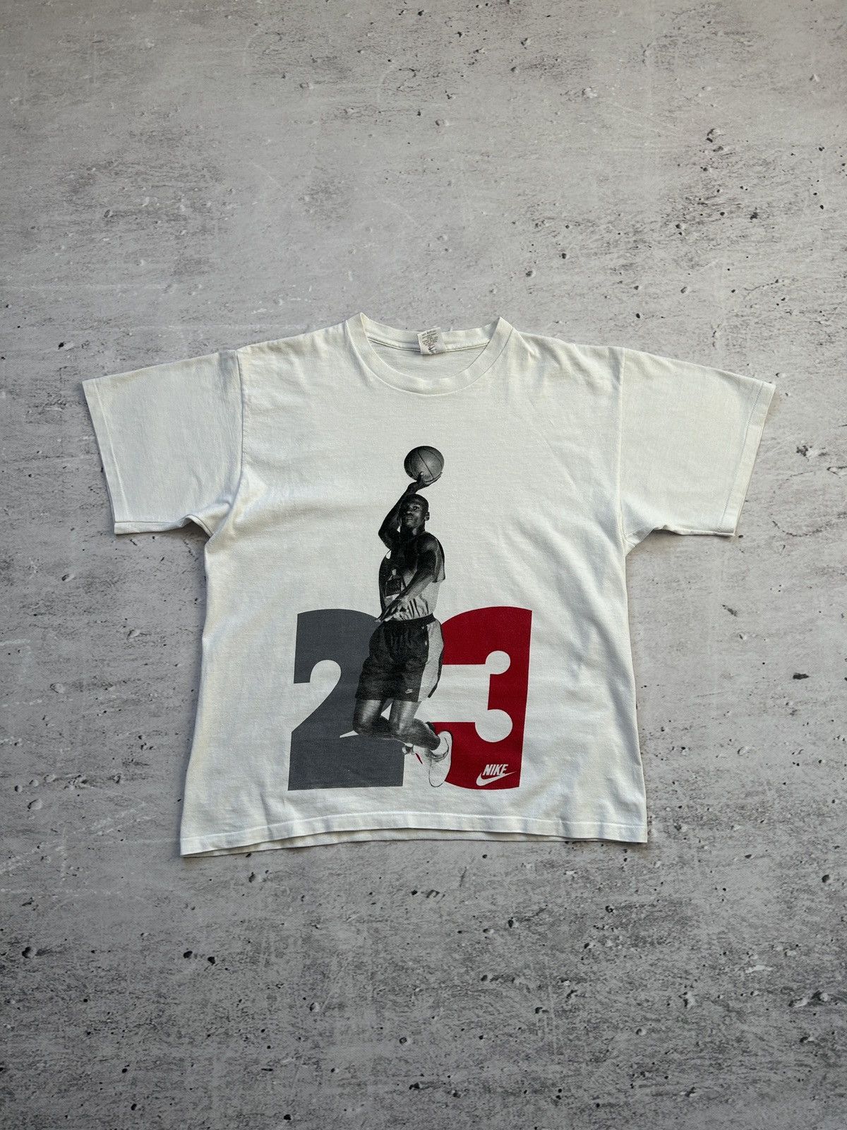 Jordan Brand × Nike × Vintage 🔥VINTAGE NIKE AIR JORDAN SINGLE STITCH BIG LOGO T-SHIRT 80s🔥 Size US M / EU 48-50 / 2 - 9 Thumbnail