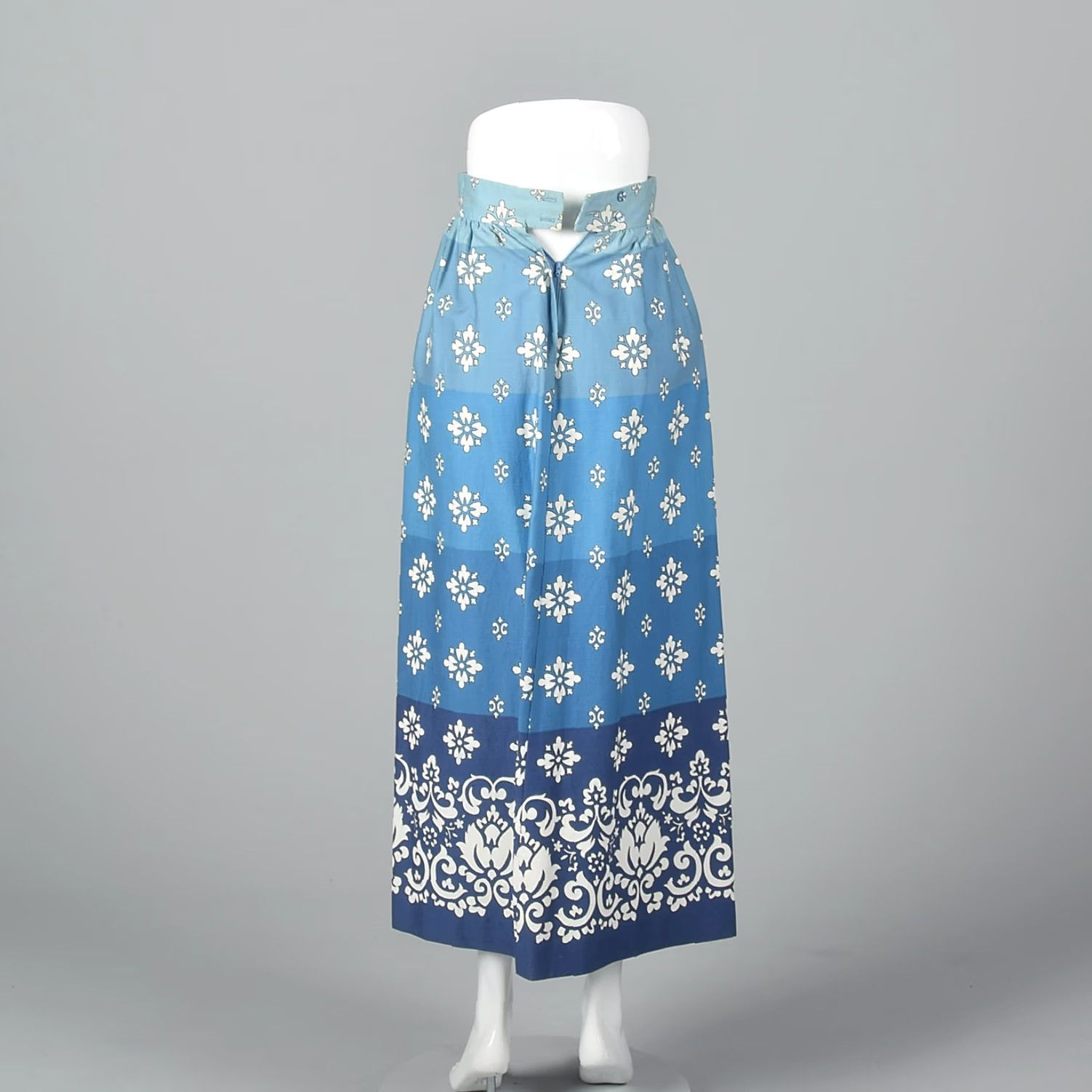 XXS 1970s Maxi Skirt Vintage Blue Long White Floral Pattern Stripe Summer Skirt