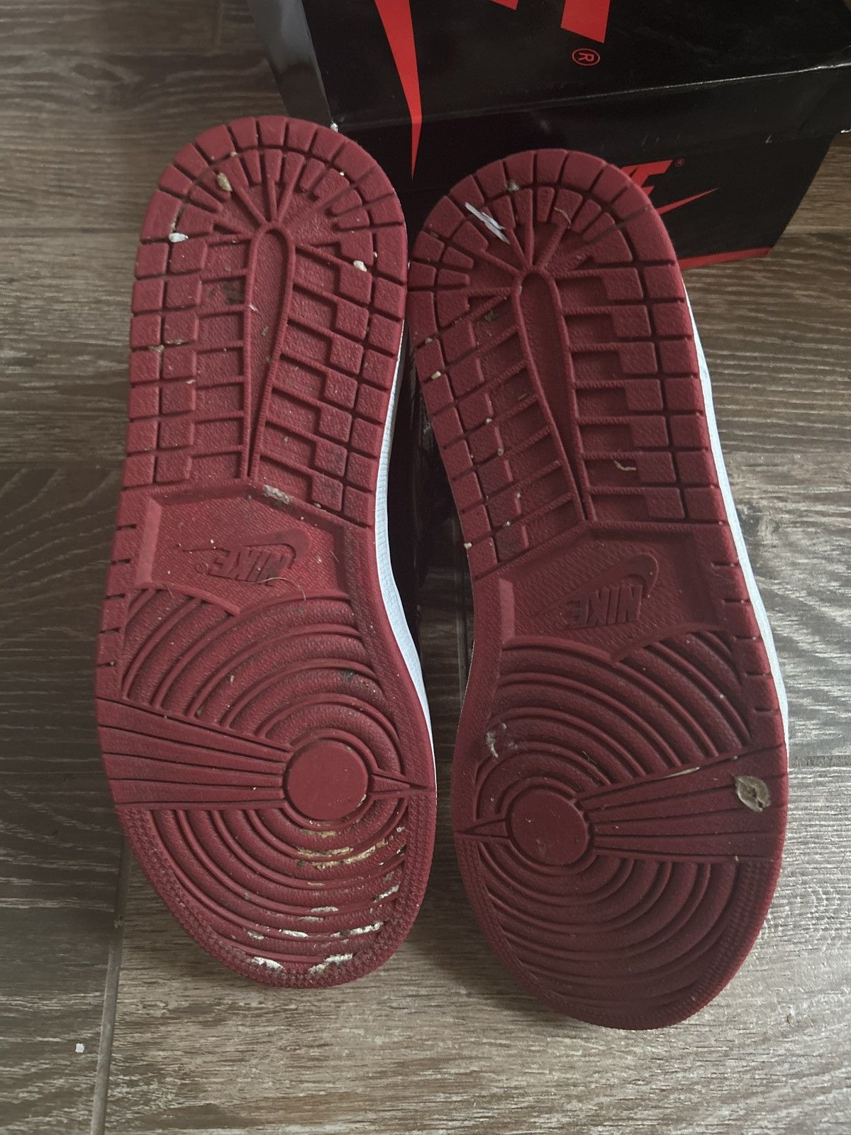 Jordan Brand × Nike Jordan 1 Patent Bred Size US 10.5 / EU 43-44 - 5 Thumbnail