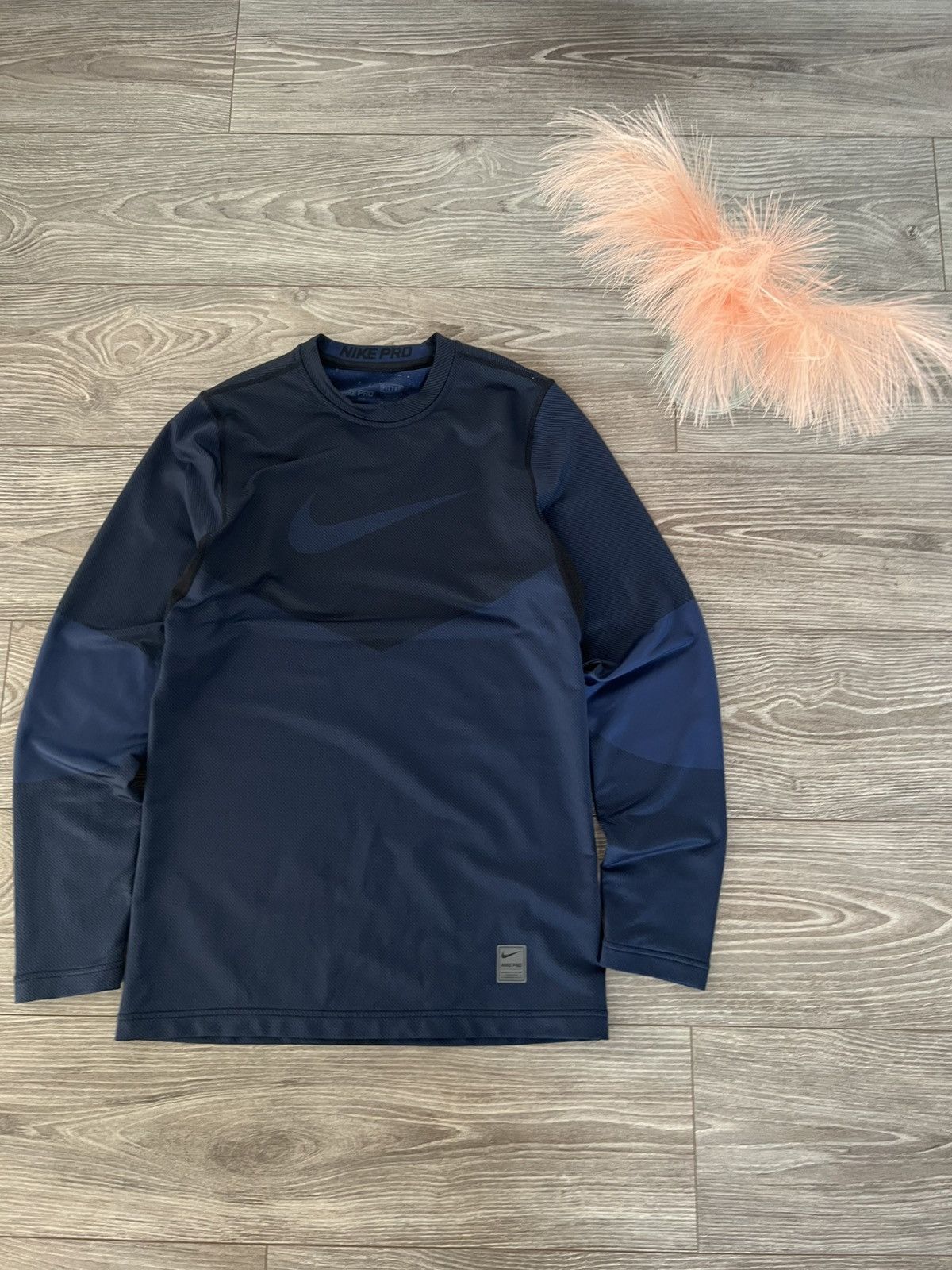 Designer × Nike ‼️Nike Pro Combat Thermo ball Gym Style Straight Long Sleeve‼️ Size US S / EU 44-46 / 1 - 14 Thumbnail