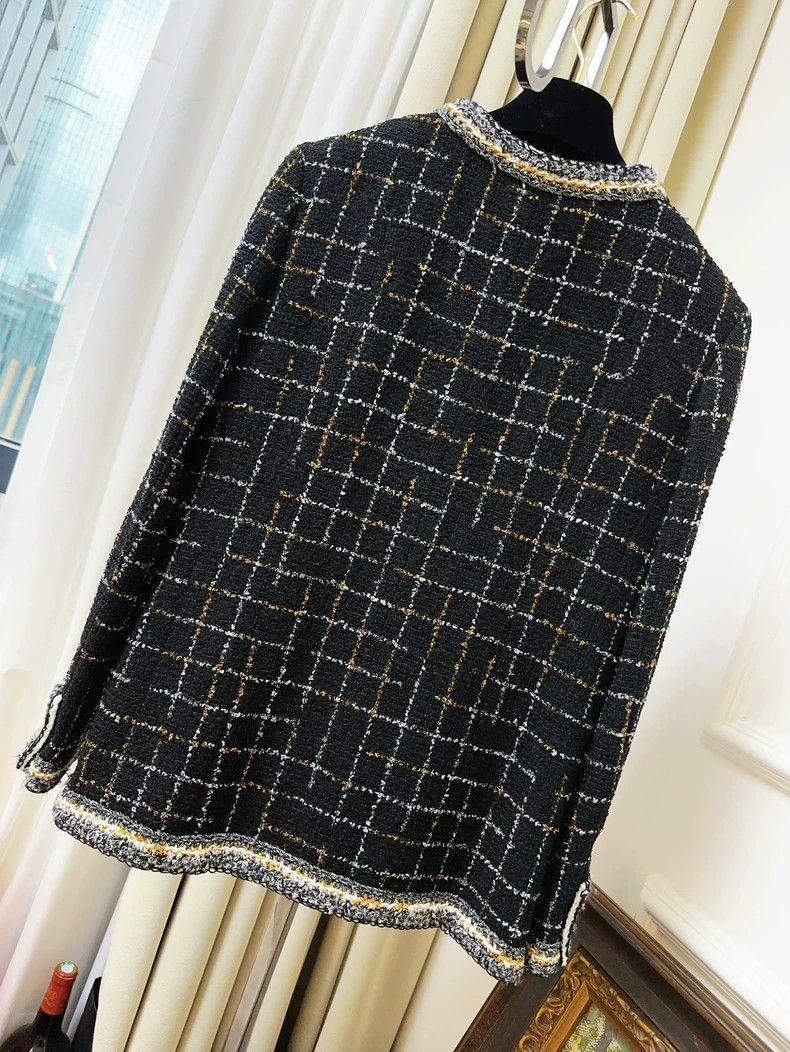 Chanel Chanel Black Plaid Gold Trim Knit Jacket Size XS / US 0-2 / IT 36-38 - 2 Thumbnail