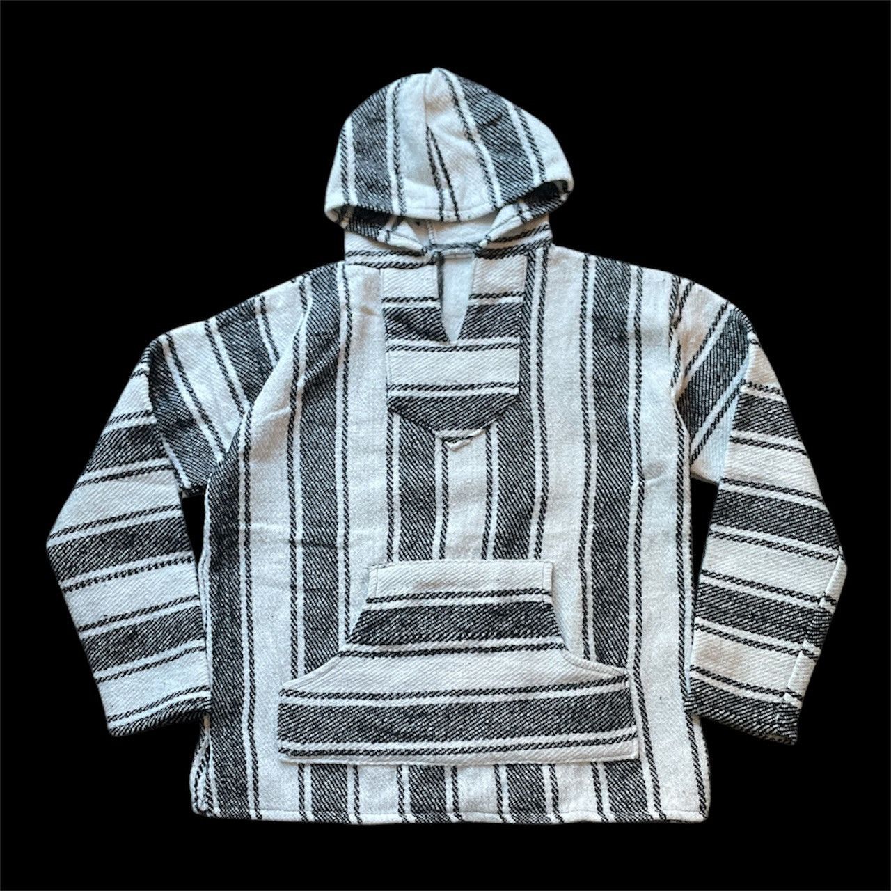 Vintage White and Black Drug Rug Hoodie Size US XL / EU 56 / 4 - 1 Preview