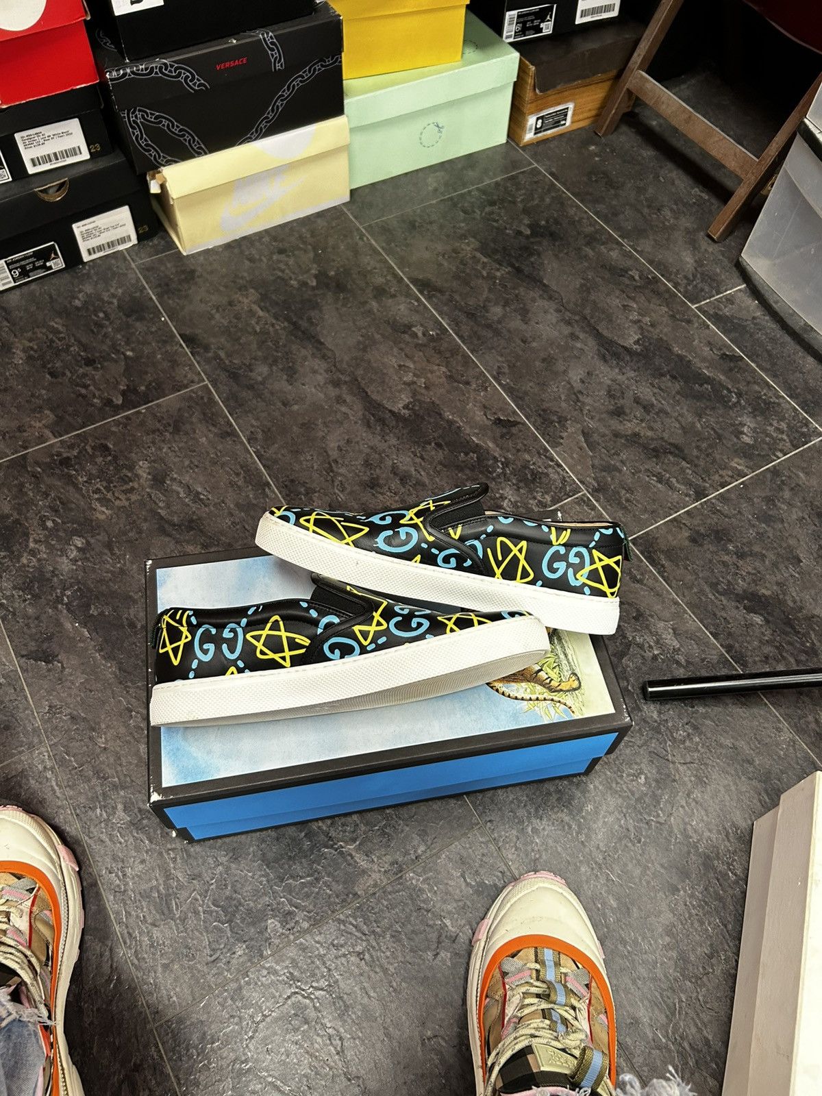 Gucci Gucci graffiti slip ons Size US 8 / EU 41 - 3 Thumbnail