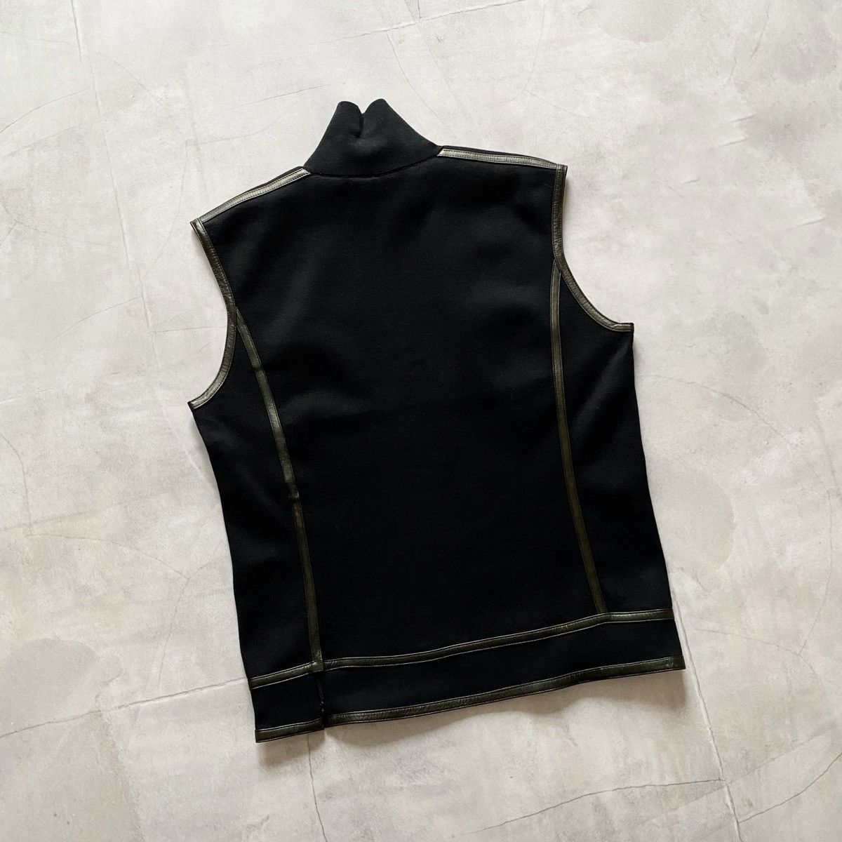 Designer × Gucci × Tom Ford Rare Gucci Tom Ford Era Wool Zip High Neck Tank Top Vest Size M / US 6-8 / IT 42-44 - 4 Thumbnail