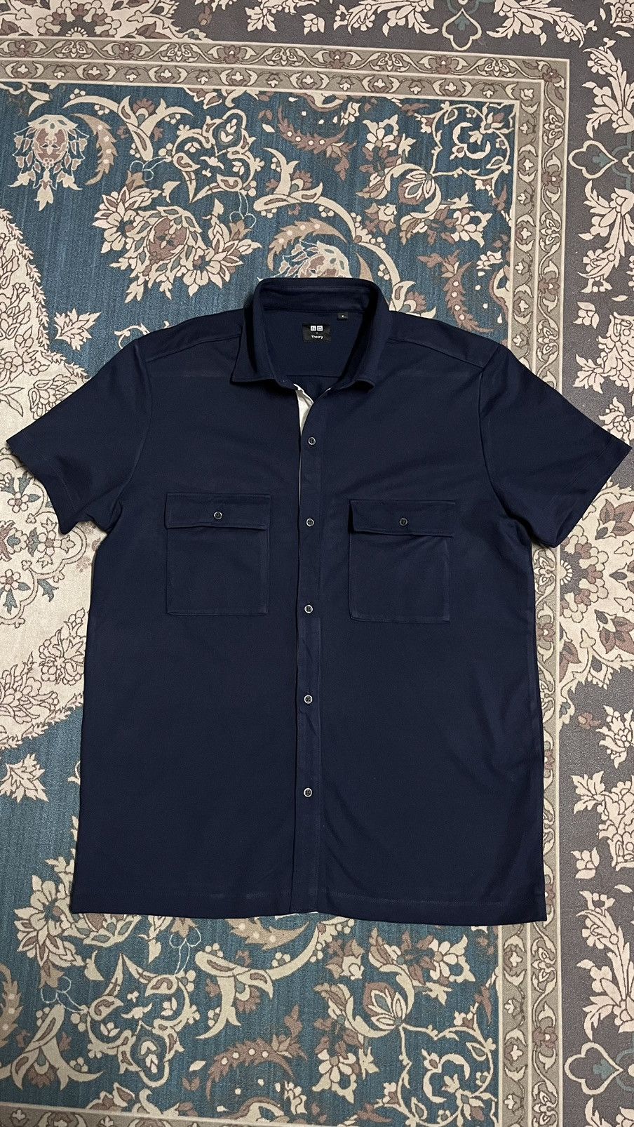 Theory × Uniqlo Uniqlo x theory Size US M / EU 48-50 / 2 - 1 Thumbnail