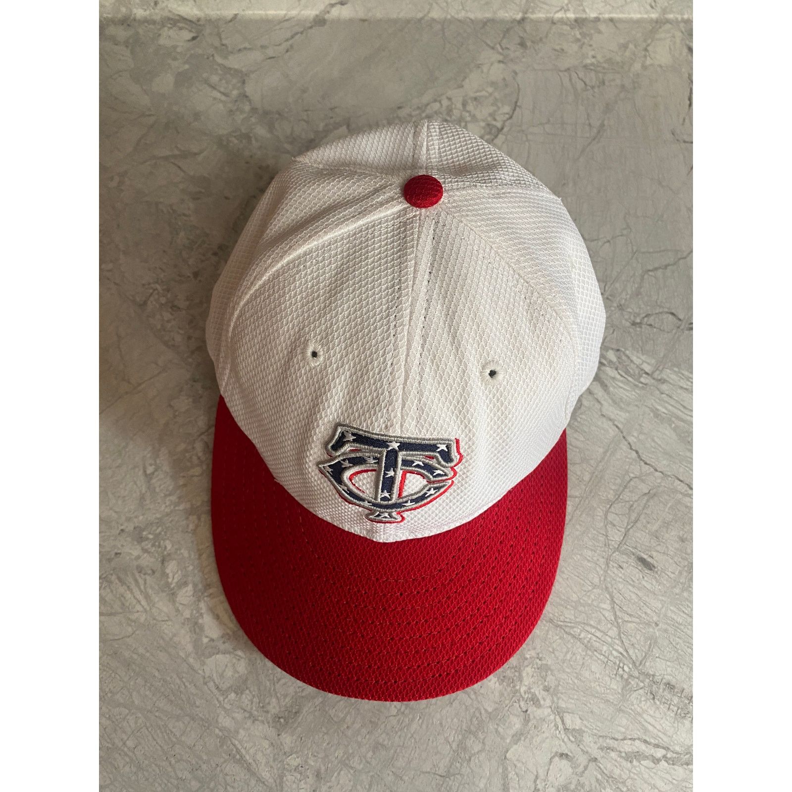 New Era Minnesota Twins New Era Fitted Hat Size 7 Size ONE SIZE - 3 Thumbnail