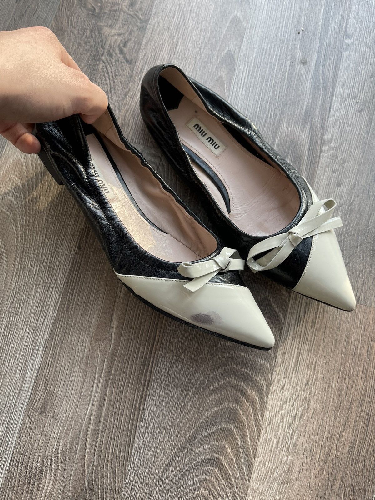 Japanese Brand 🖤Miu miu flats ballet 37 wooman leather shoes vintage Size US 7 / IT 37 - 4 Thumbnail