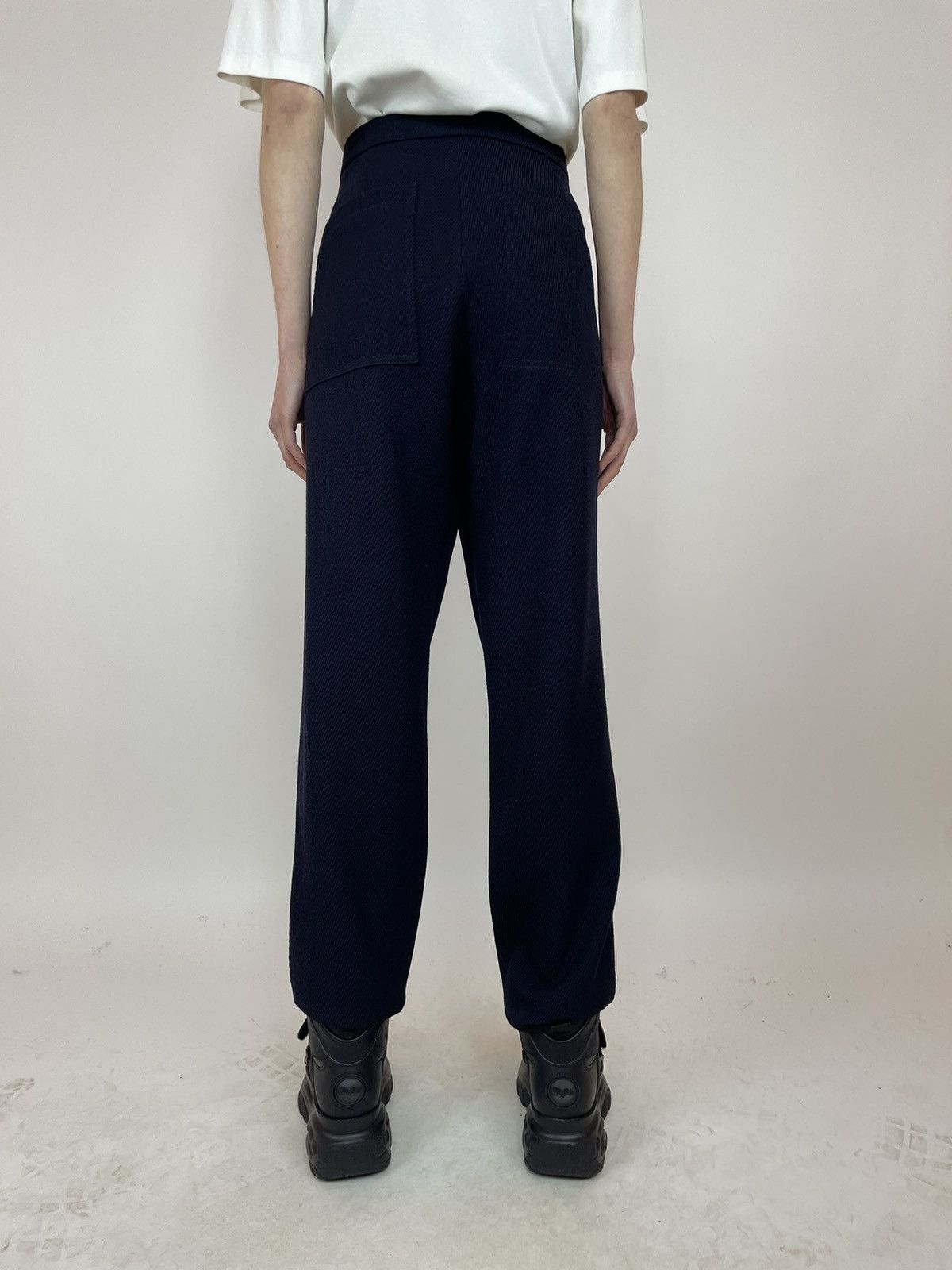 Cos × Japanese Brand COS Wool Trousers Women’s BIG SIZE size EUR 44 Size 32" / US 10 / IT 46 - 3 Thumbnail