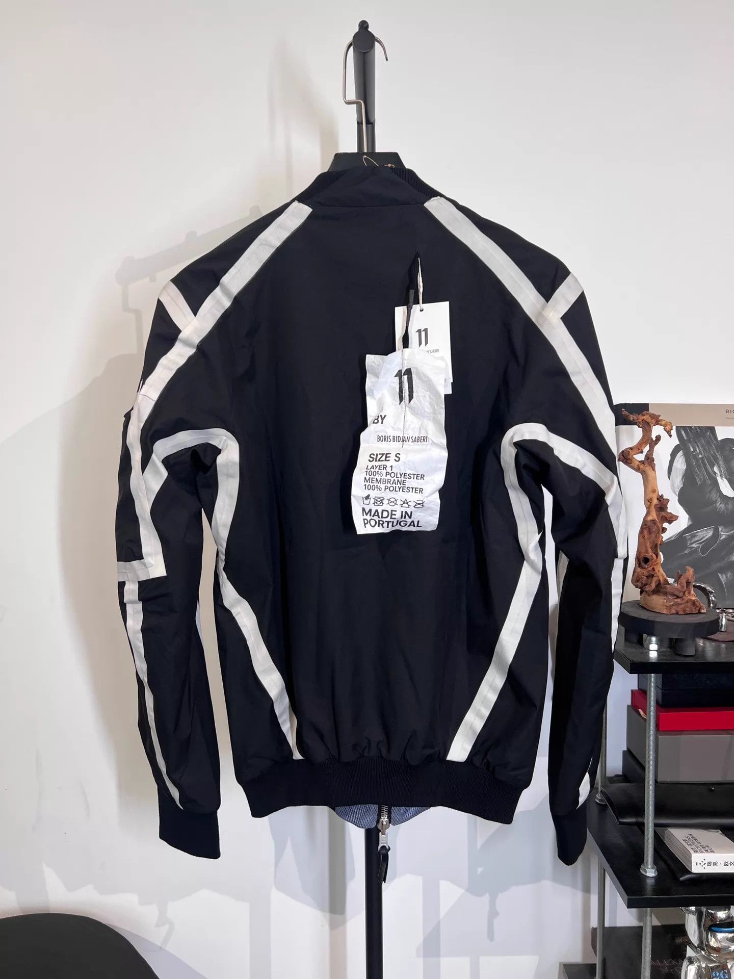 Boris Bidjan Saberi Boris Bidjan Saberi 11by bbs J3 2-Tone Tape Jacket S Size US S / EU 44-46 / 1 - 1 Thumbnail