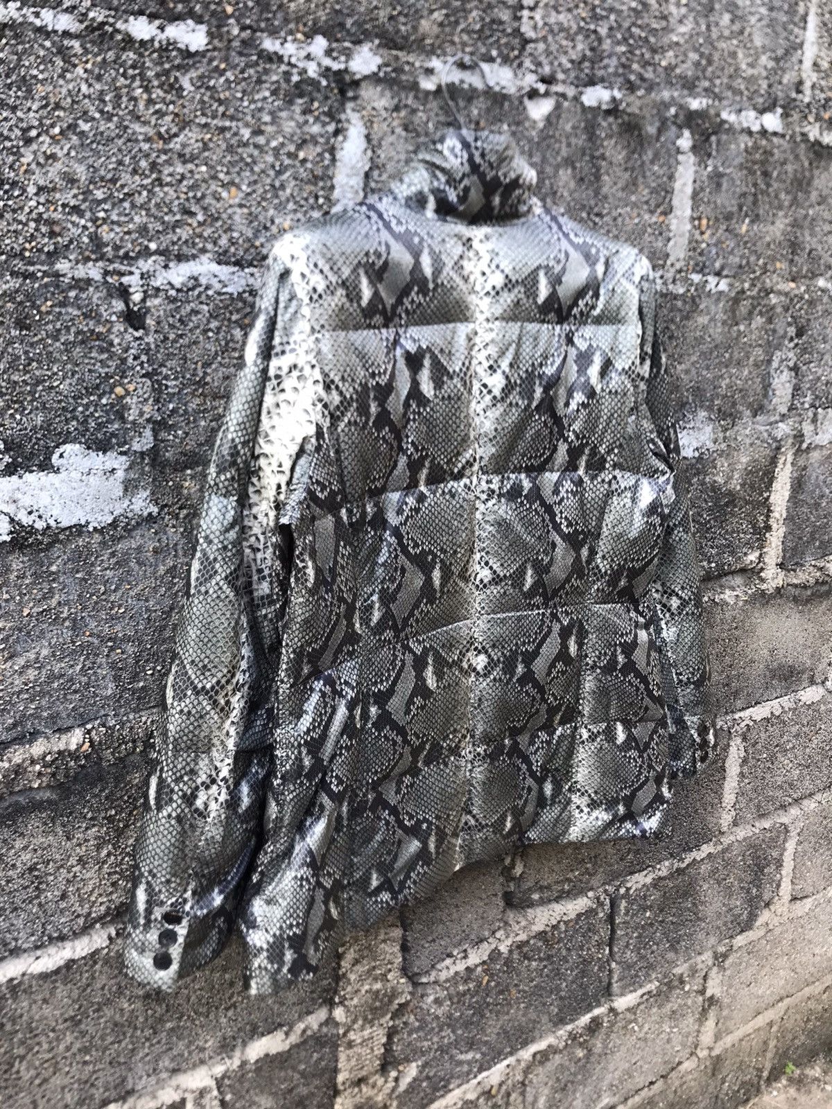 Designer × Japanese Brand × yoshie inaba ⚡️Vintage L’equipe Yoshi Inaba Snake Print Button Jacket Size S / US 4 / IT 40 - 13 Thumbnail
