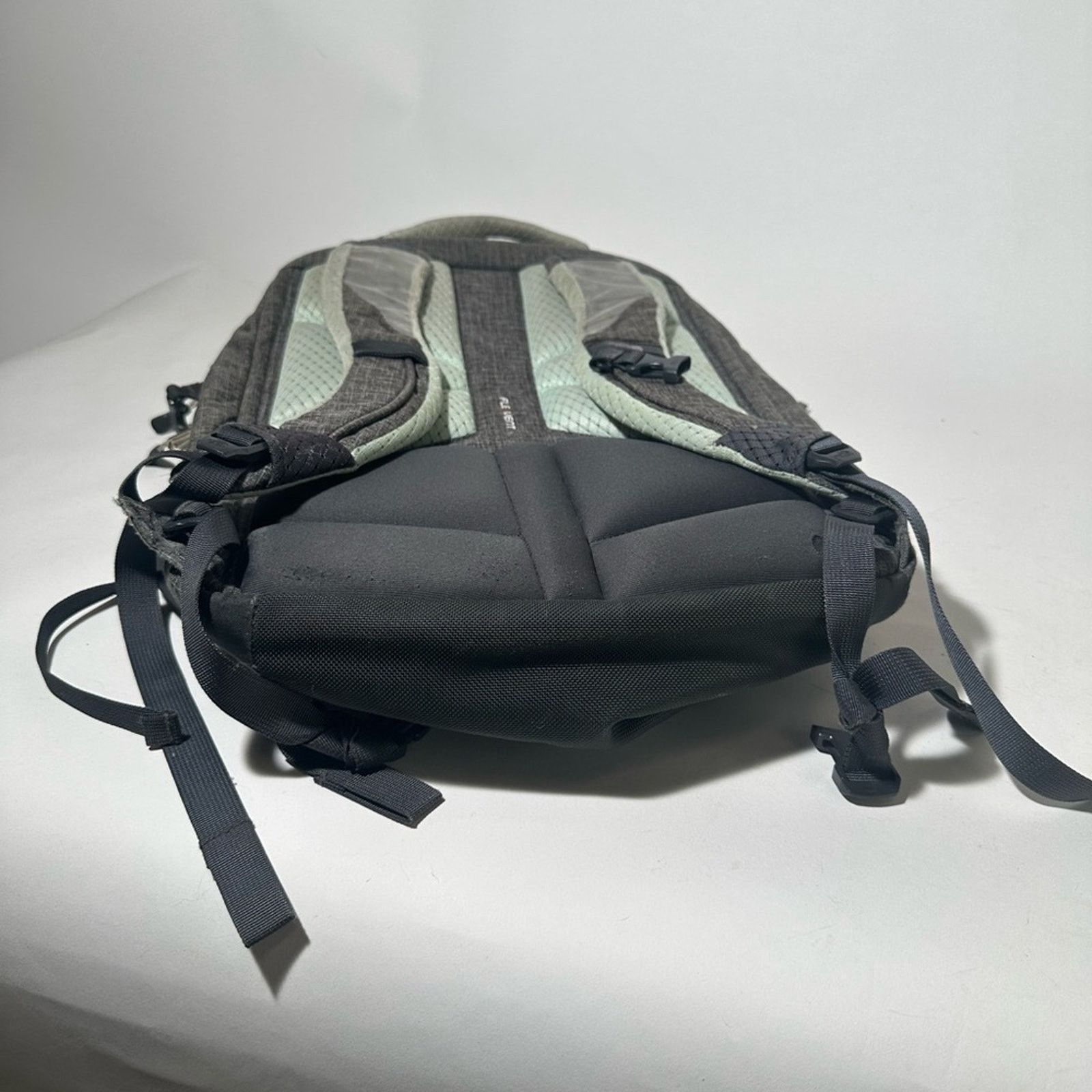 The North Face The North Face Black and Gray Backpack with Durable Design Size ONE SIZE - 7 Thumbnail