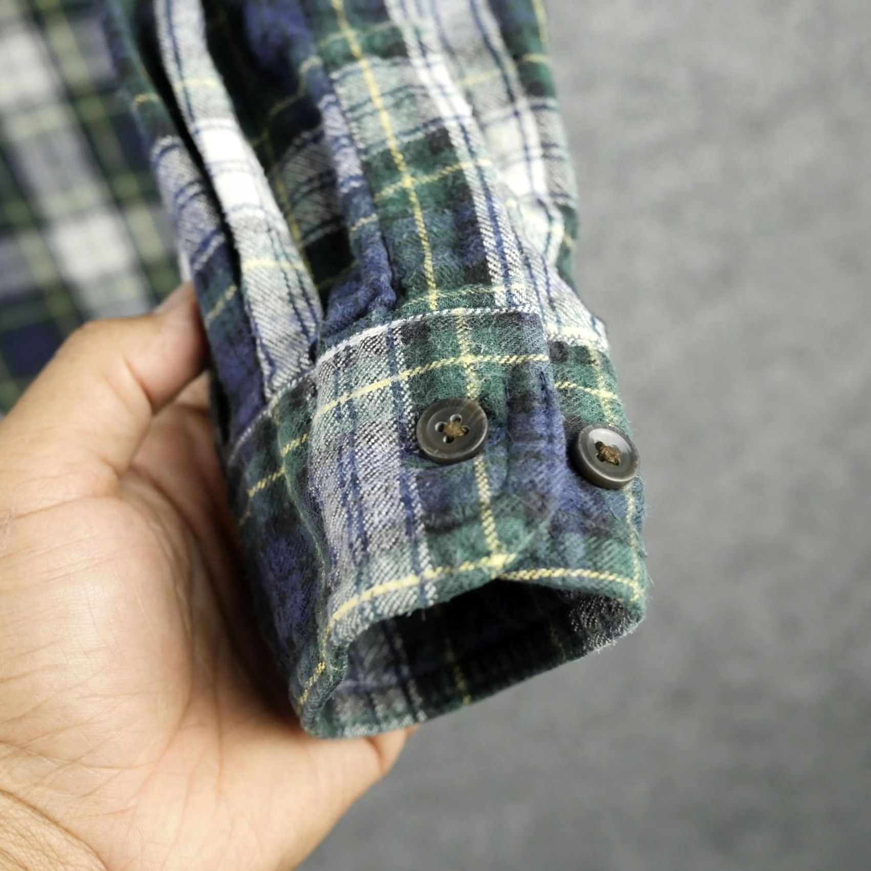 Vintage VINTAGE LL Bean Shirt Mens MT Green Plaid Flannel Button Down Long Sleeve Traditional Size US M / EU 48-50 / 2 - 3 Thumbnail