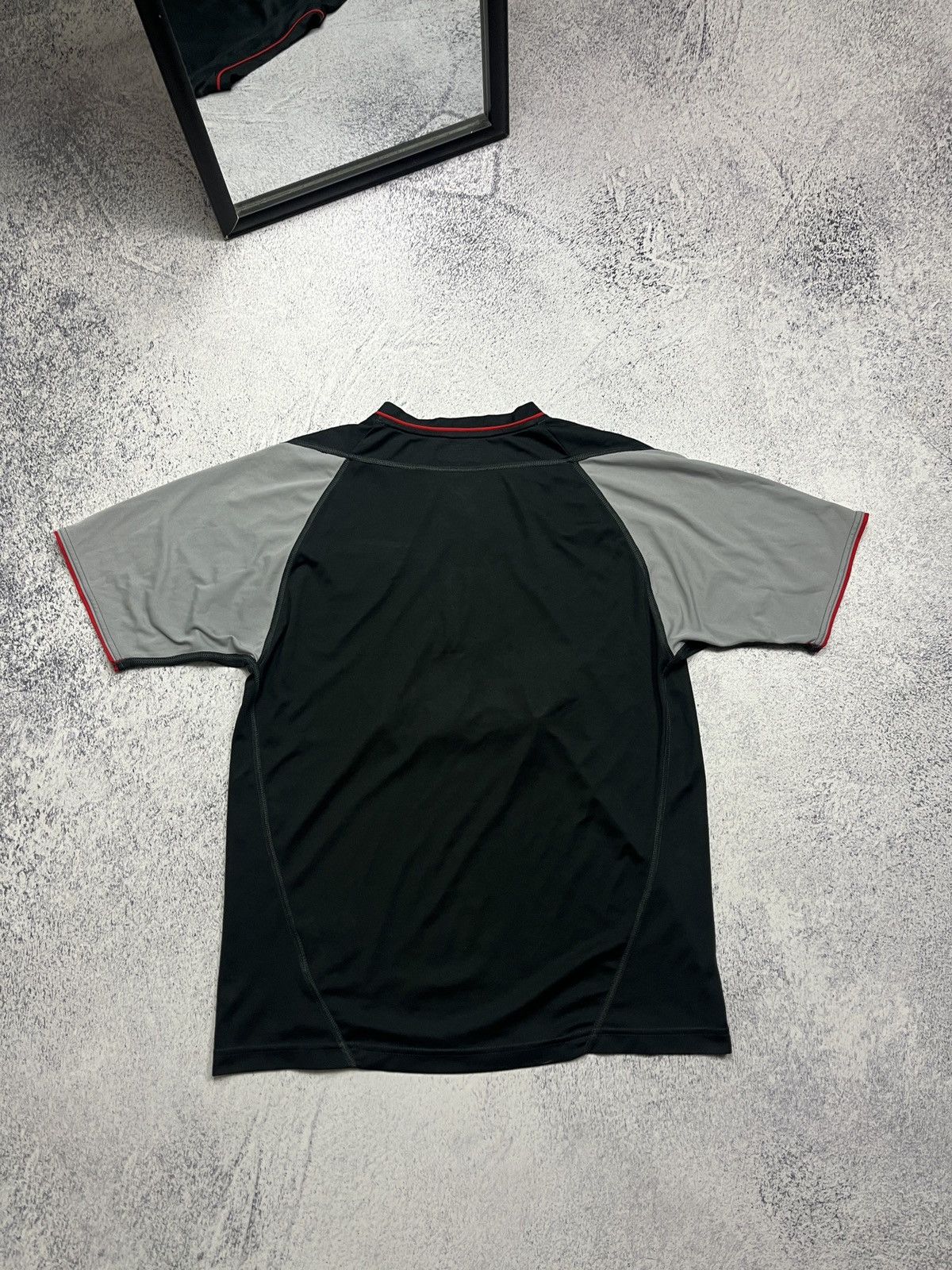 Reebok Vibtage Reebok Liverpool 2002-2003 Away Soccer Jersey Rare Size US L / EU 52-54 / 3 - 13 Thumbnail