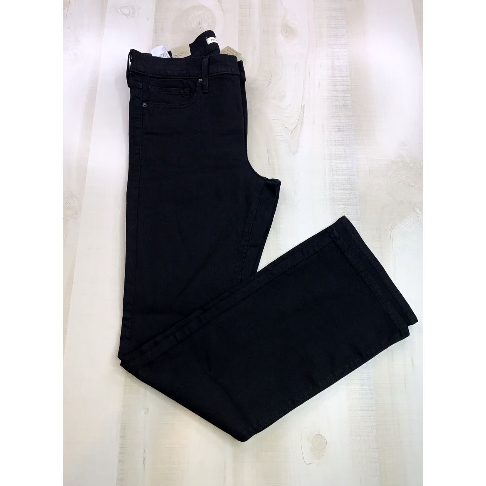 Levi's Levi’s 315 Bootcut Hypersoft Mid Rise Black Jeans Women’s 31 NWT-12363 Size 24" / US 00 / IT 34 - 7 Thumbnail