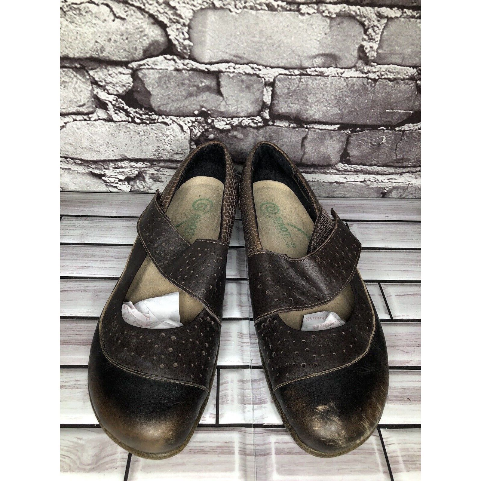 Other Naot Aroha Brown Bronze Snake Leather MaryJane Strap Shoes W Size US 8.5 / IT 38.5 - 2 Thumbnail