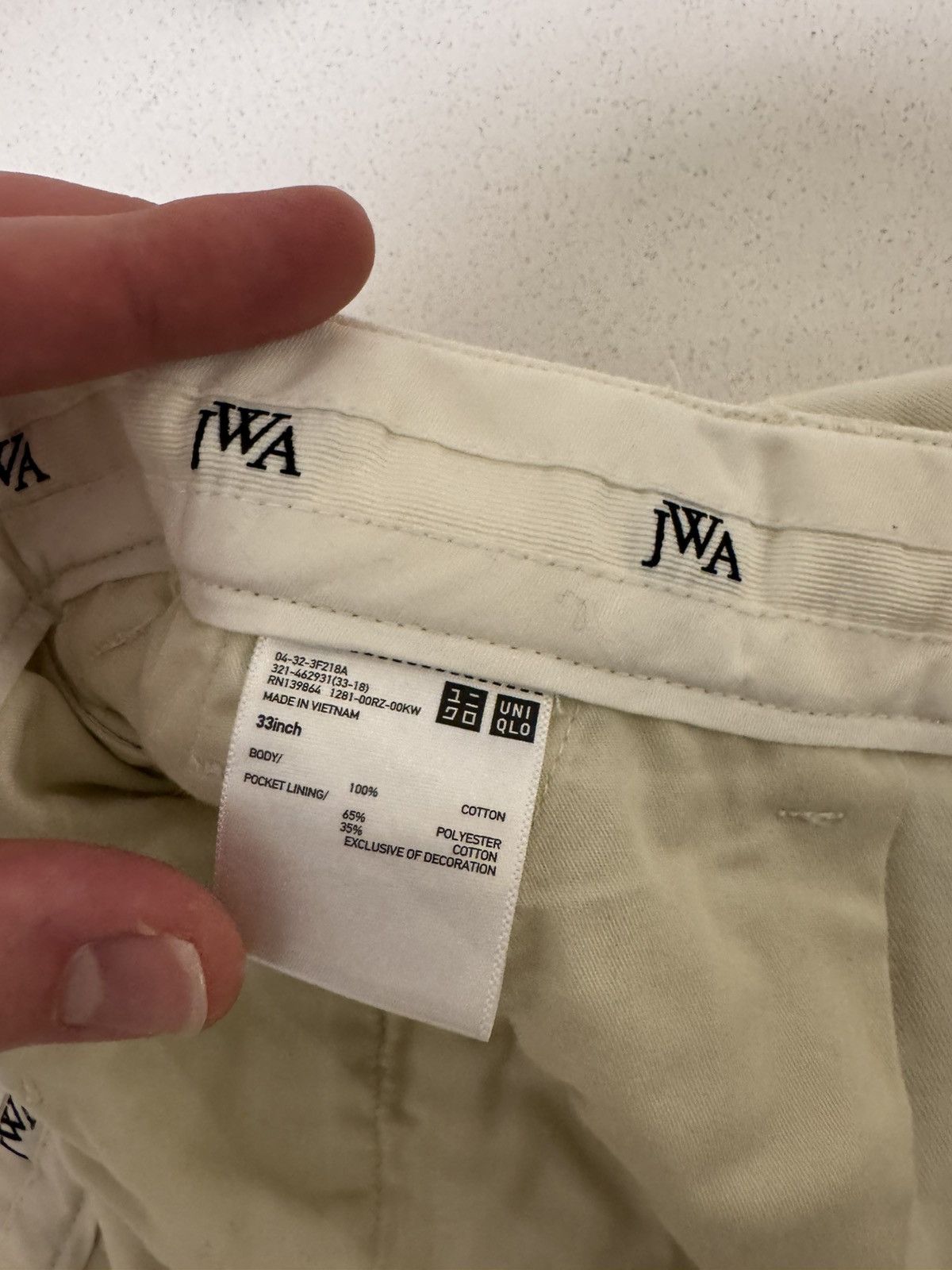 JW Anderson × Uniqlo JW Anderson x Uniqlo beige pants Size US 33 - 4 Thumbnail