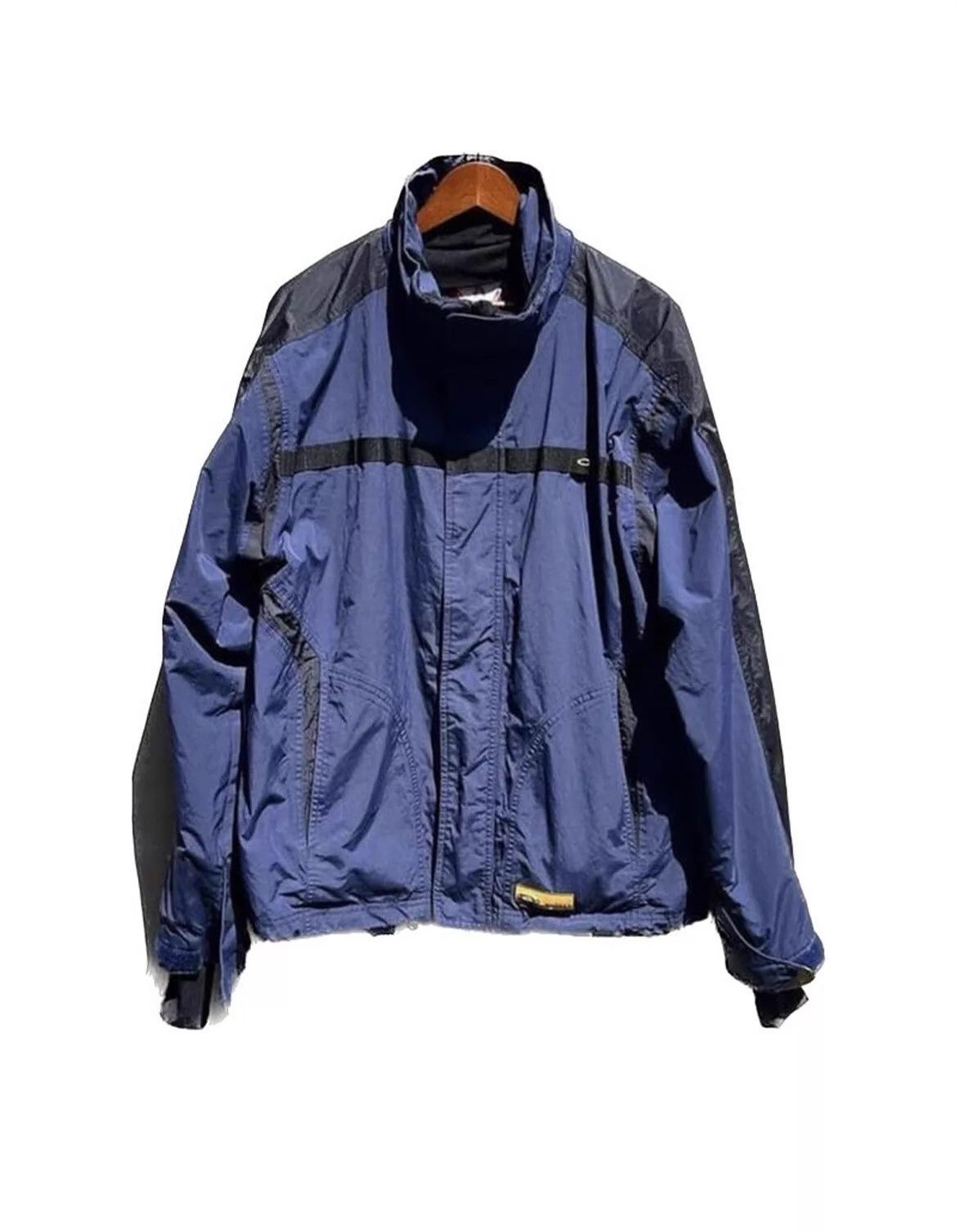 Oakley Oakley Vintage Windbreak Ski Jacket L Size US L / EU 52-54 / 3 - 1 Thumbnail
