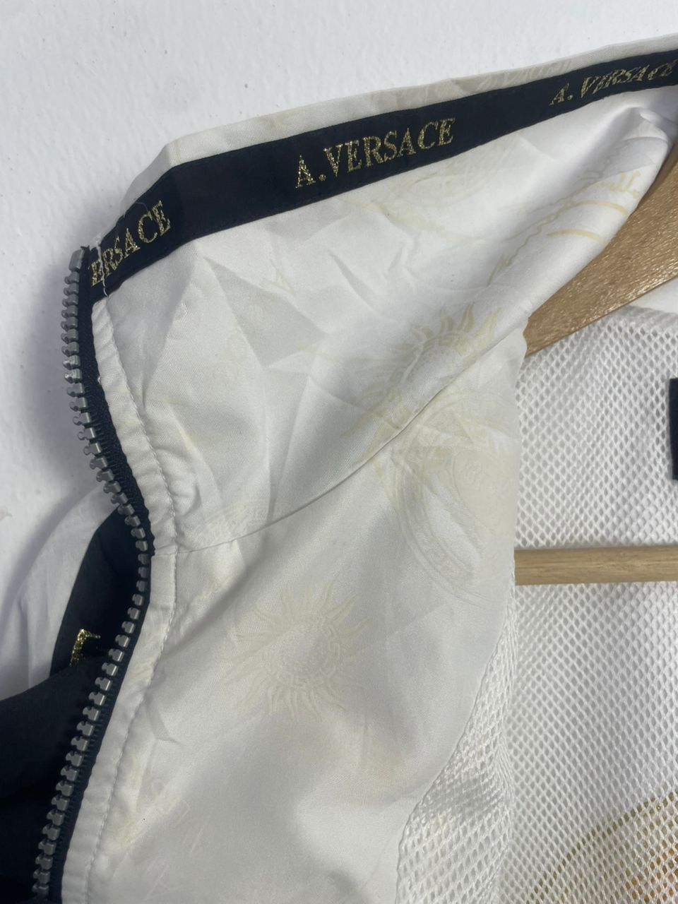 Designer × Versace × Vintage A.Versace Vintage White Jacket Size US M / EU 48-50 / 2 - 14 Thumbnail