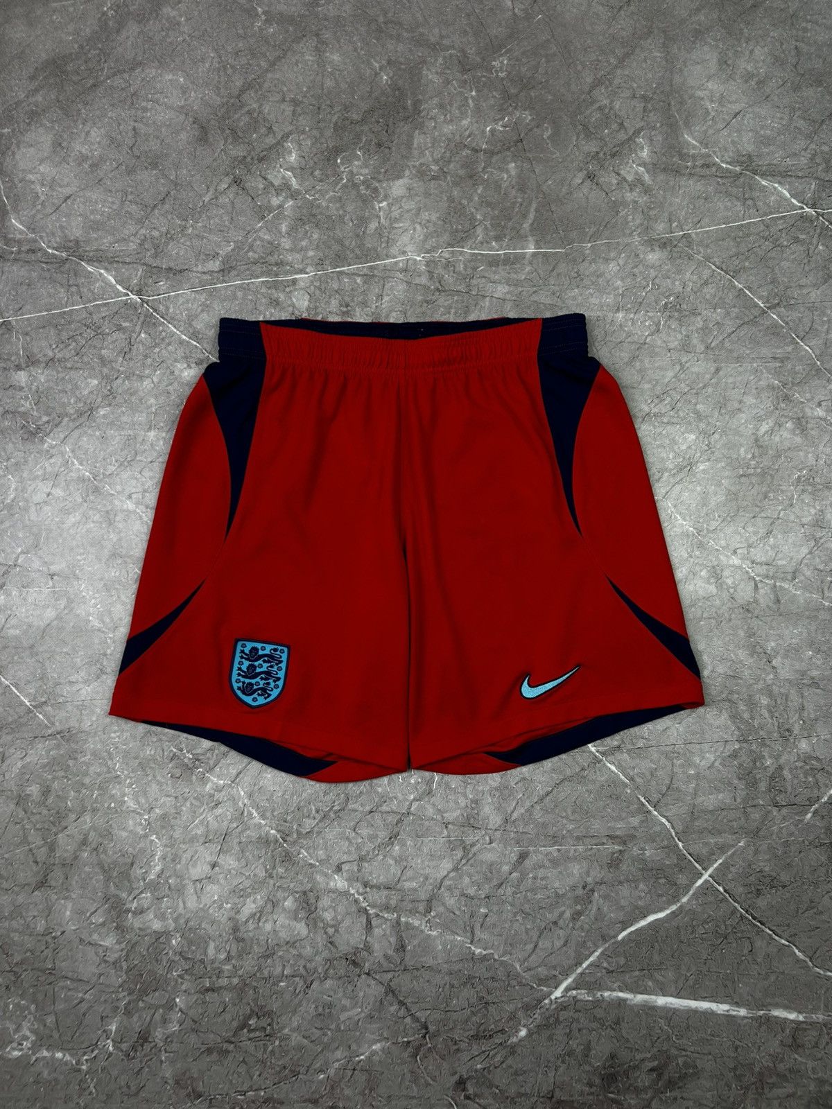 Nike × Vintage Nike England Soccer Shorts Size L Size US 33 - 1 Thumbnail