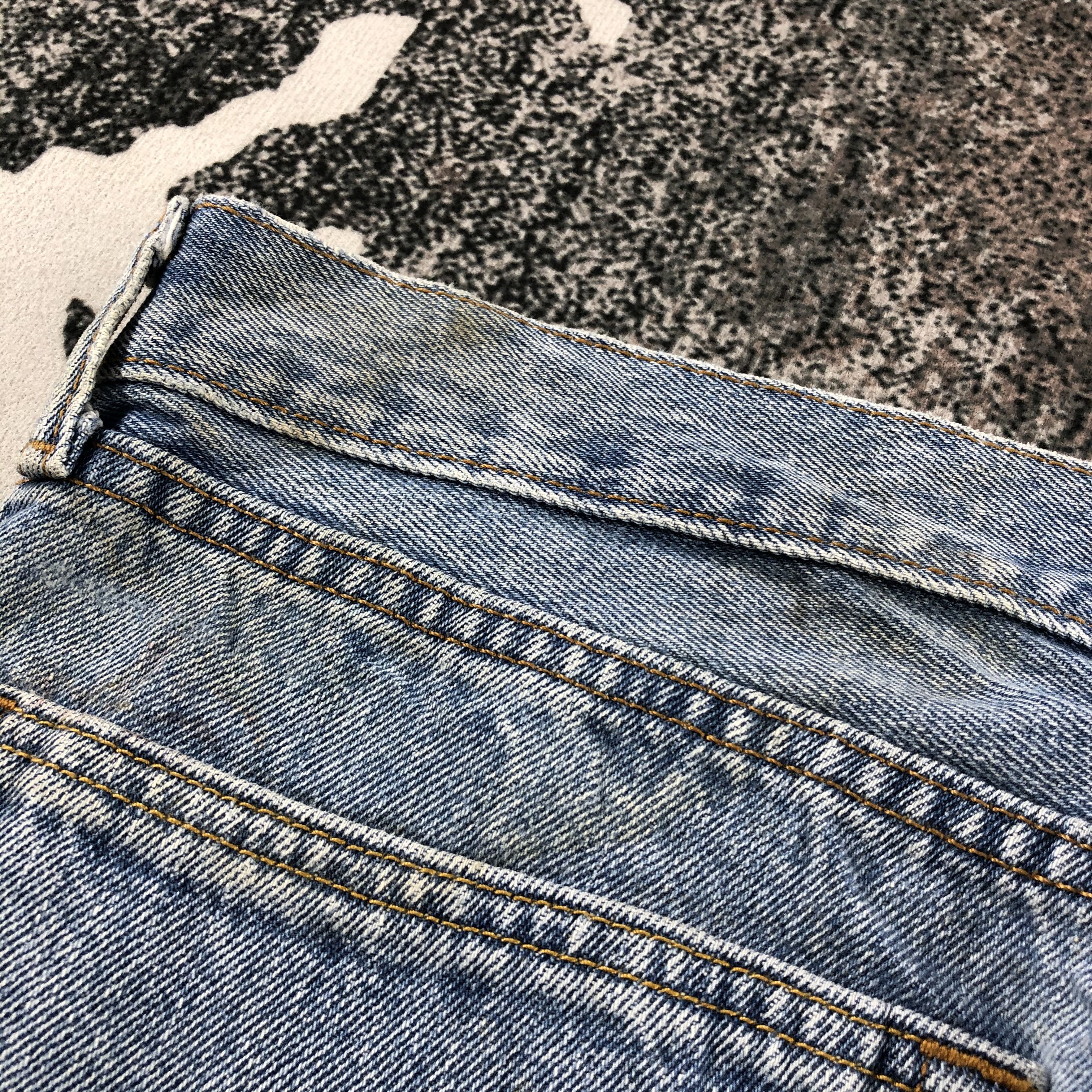 Levi's Vintage Levis 505 Jeans Medium Wash Denim KJ953 Size US 36 / EU 52 - 10 Thumbnail