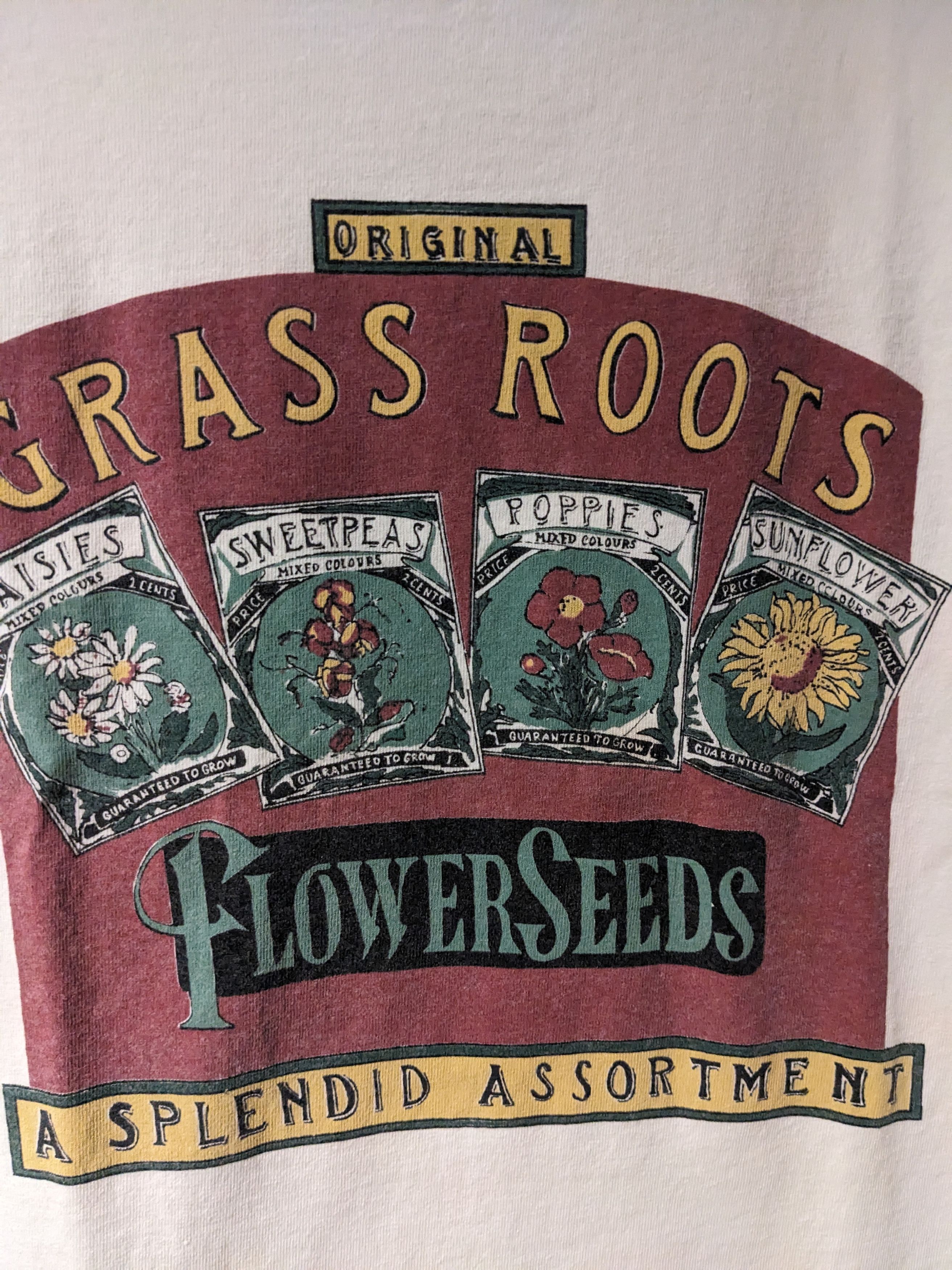 Vintage Vintage 90s Grass Roots Flower Seeds Assortments T-Shirt Size US L / EU 52-54 / 3 - 2 Thumbnail