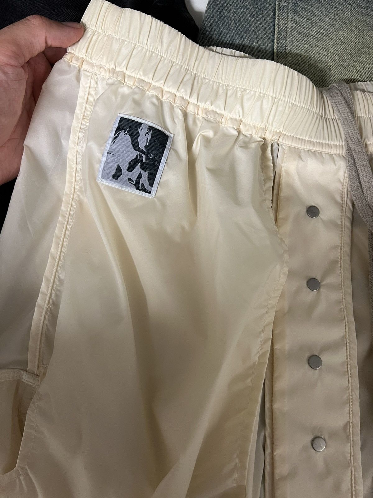 Rick Owens Bauhaus Pod shorts Size US 30 / EU 46 - 4 Thumbnail